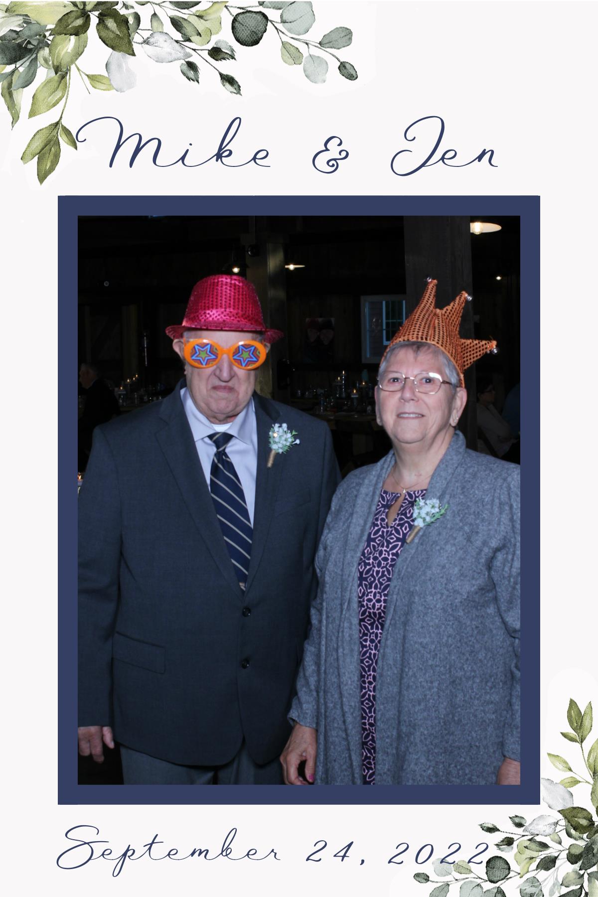 Mike and Jen's Wedding | View more photos from the event at gallery.mainemagicmirror.com/u/MaineMagicMirror/Mike-and-Jens-Wedding