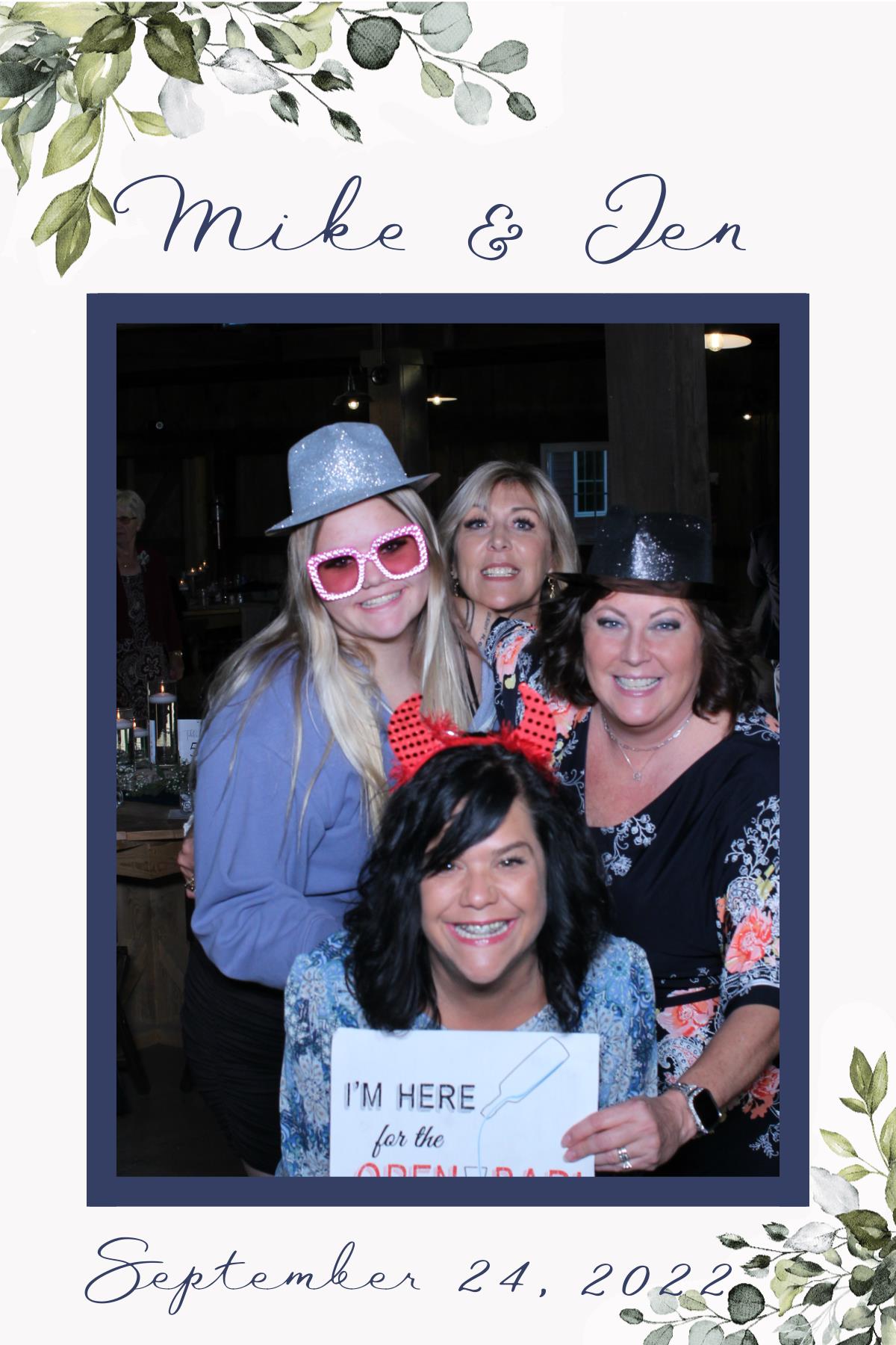 Mike and Jen's Wedding | View more photos from the event at gallery.mainemagicmirror.com/u/MaineMagicMirror/Mike-and-Jens-Wedding