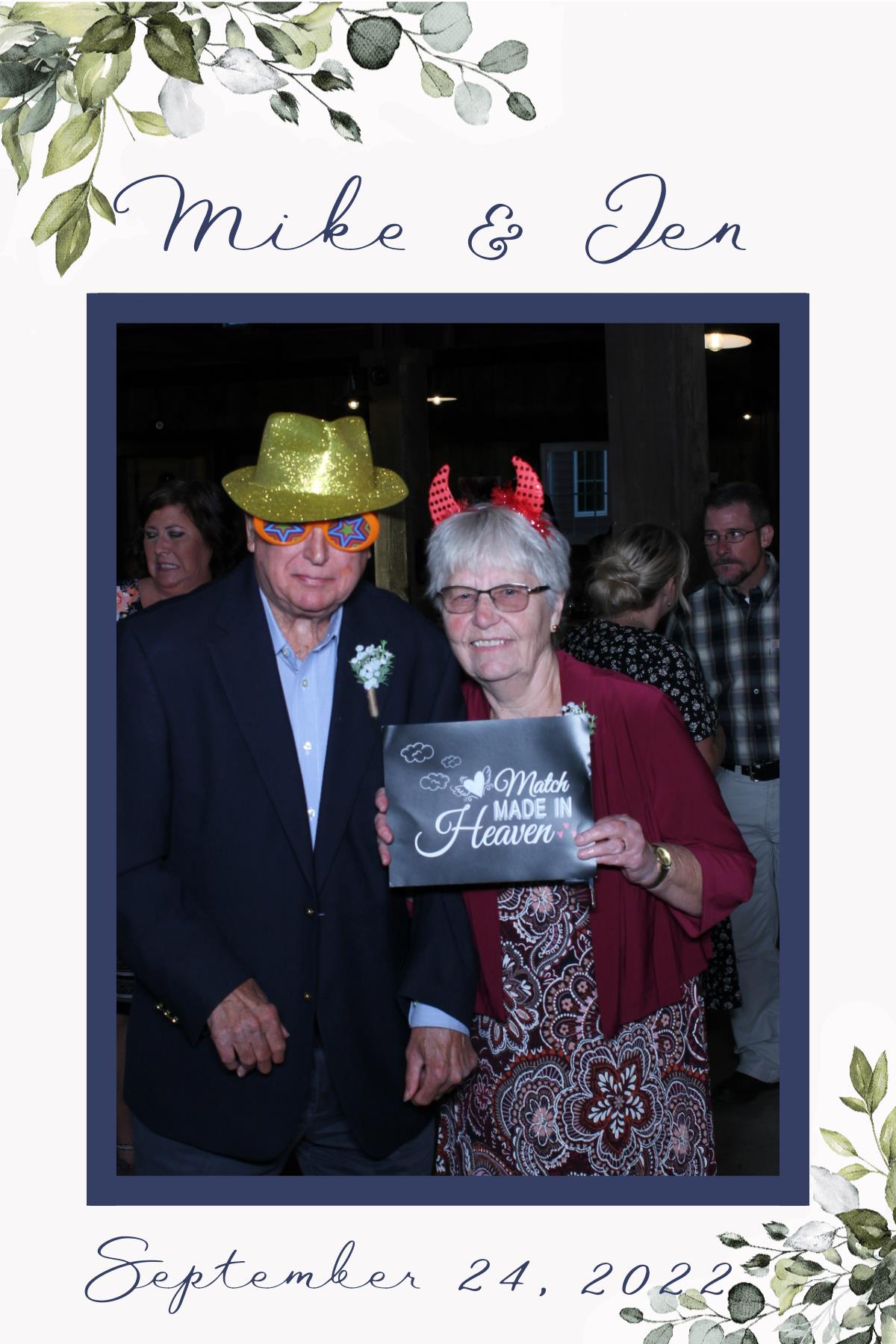 Mike and Jen's Wedding | View more photos from the event at gallery.mainemagicmirror.com/u/MaineMagicMirror/Mike-and-Jens-Wedding