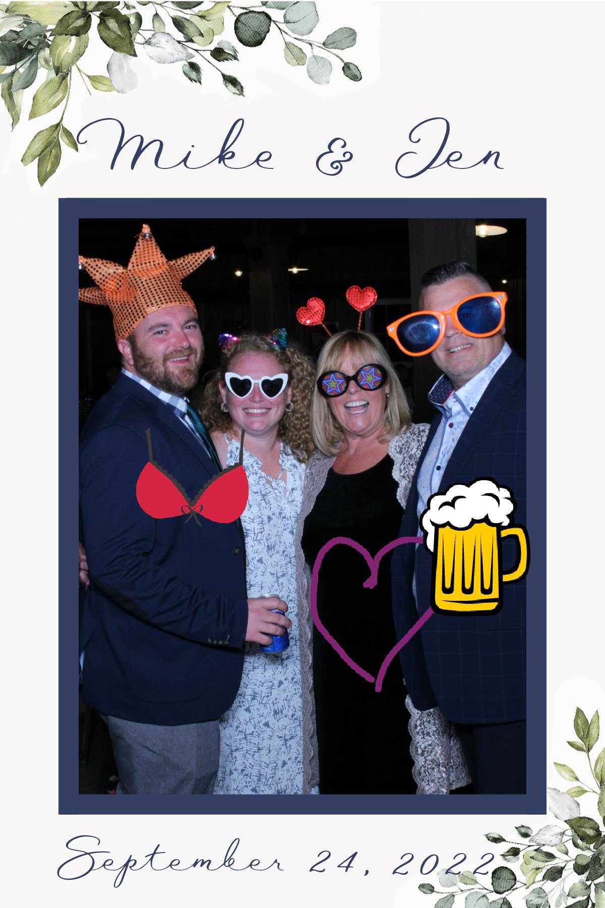 Mike and Jen's Wedding | View more photos from the event at gallery.mainemagicmirror.com/u/MaineMagicMirror/Mike-and-Jens-Wedding