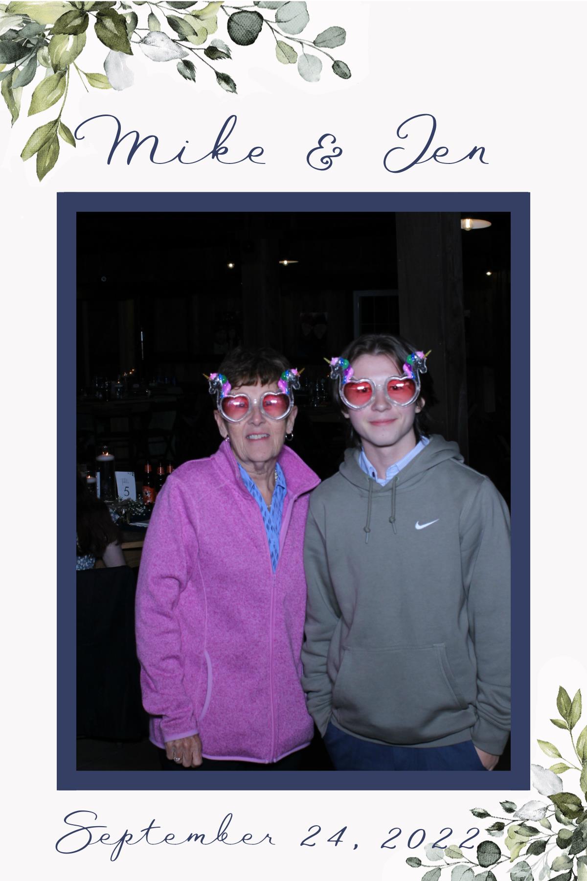 Mike and Jen's Wedding | View more photos from the event at gallery.mainemagicmirror.com/u/MaineMagicMirror/Mike-and-Jens-Wedding