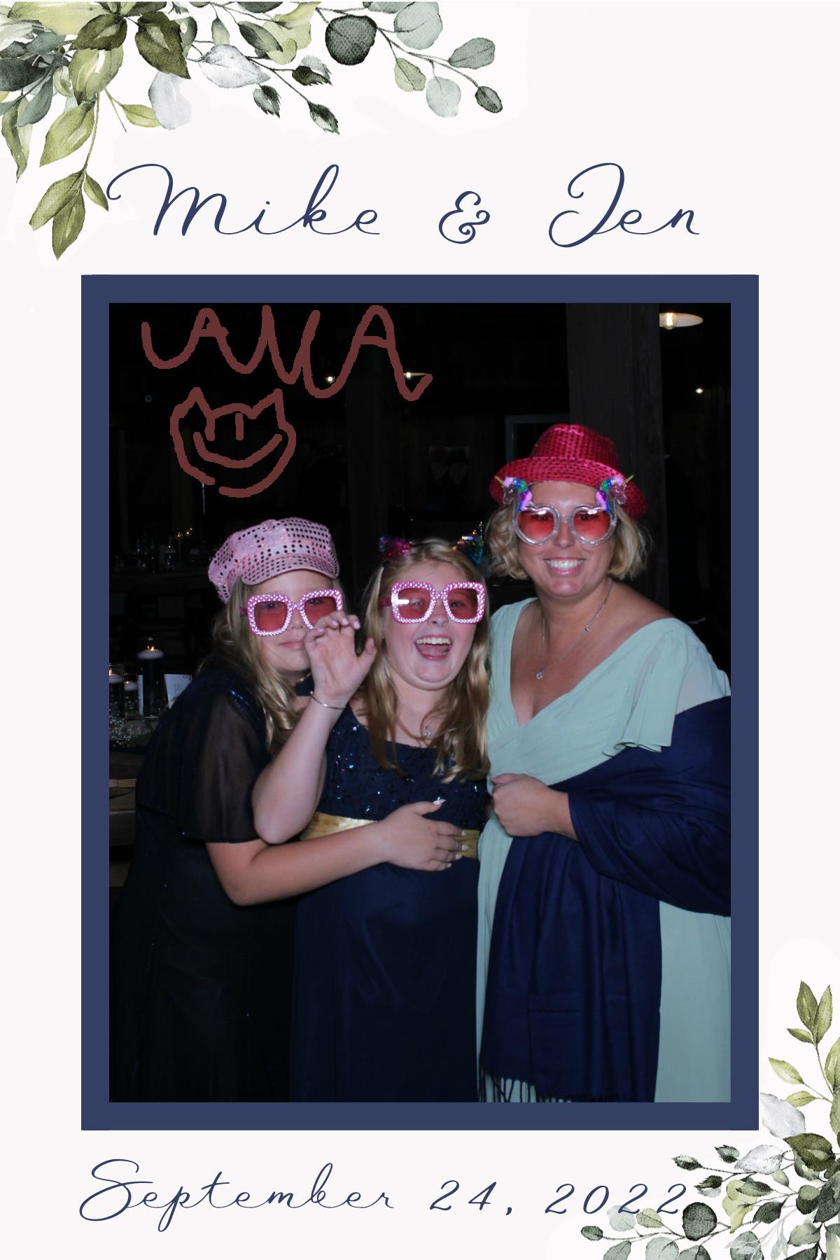 Mike and Jen's Wedding | View more photos from the event at gallery.mainemagicmirror.com/u/MaineMagicMirror/Mike-and-Jens-Wedding