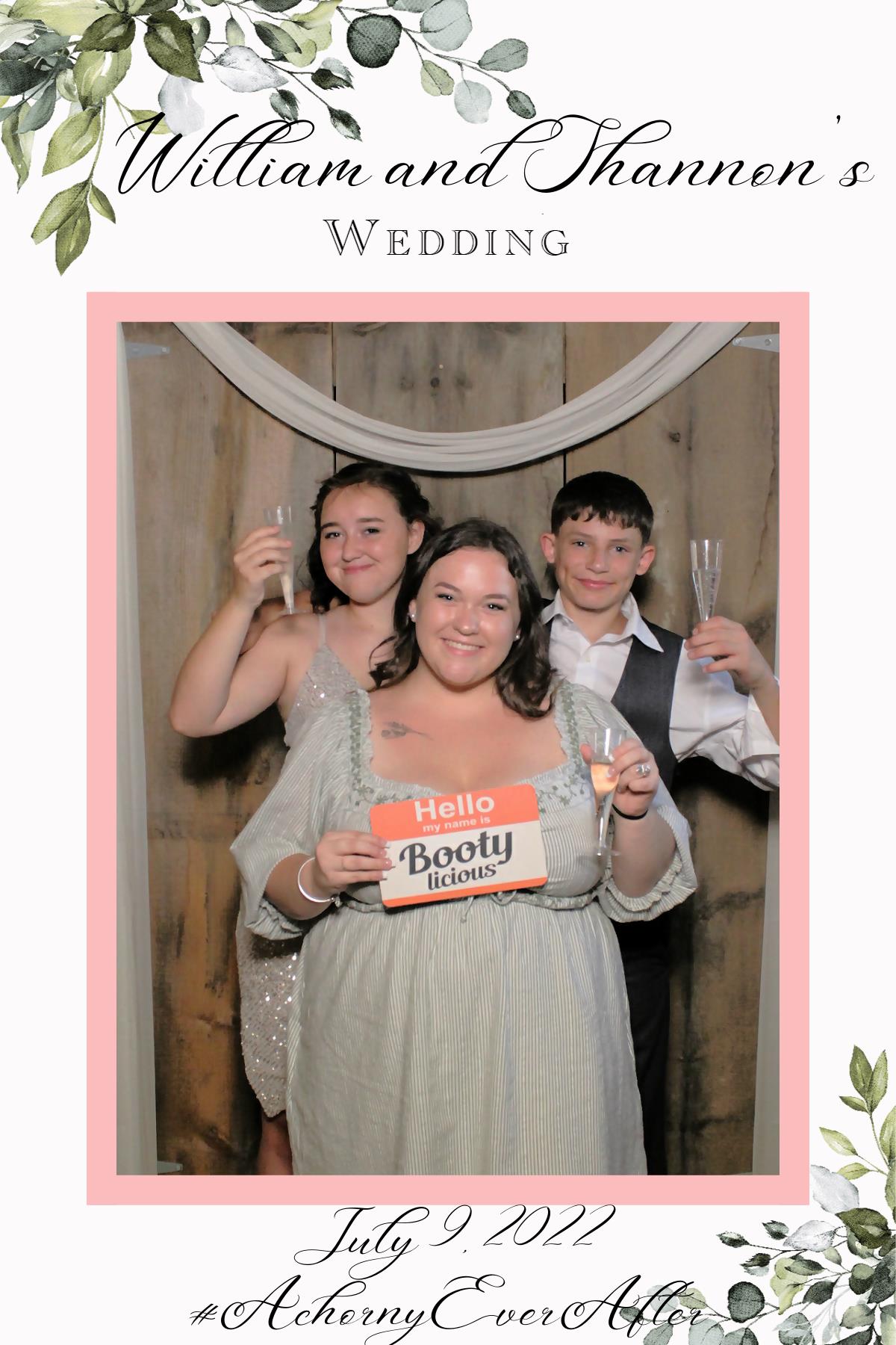 William and Shannon's Wedding | View more photos from the event at gallery.mainemagicmirror.com/u/MaineMagicMirror/William-and-Shannons-Wedding