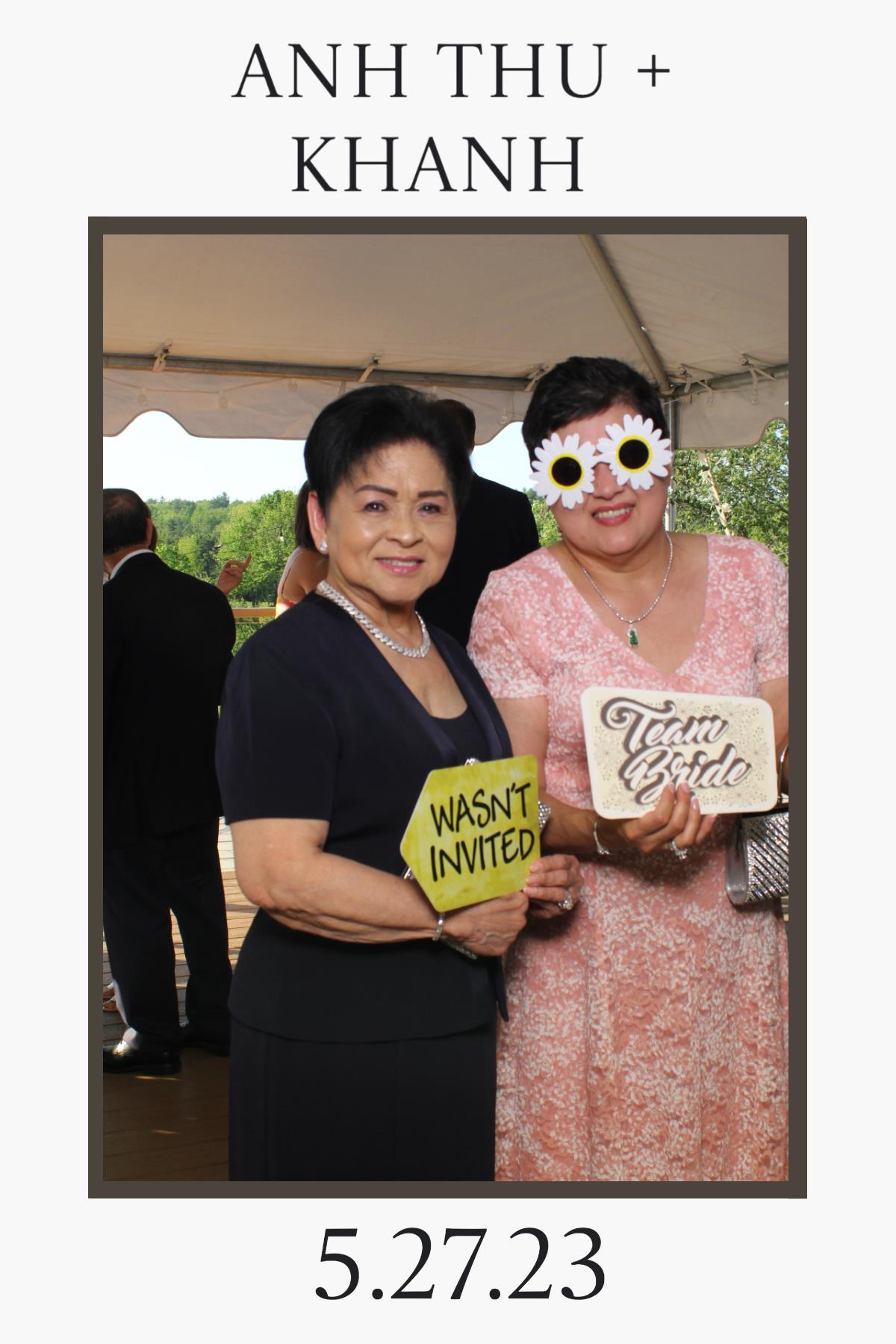 Anh Thu & Khan's Wedding | View more photos from the event at gallery.mainemagicmirror.com/u/MaineMagicMirror/Anh-Thu-Khans-Wedding