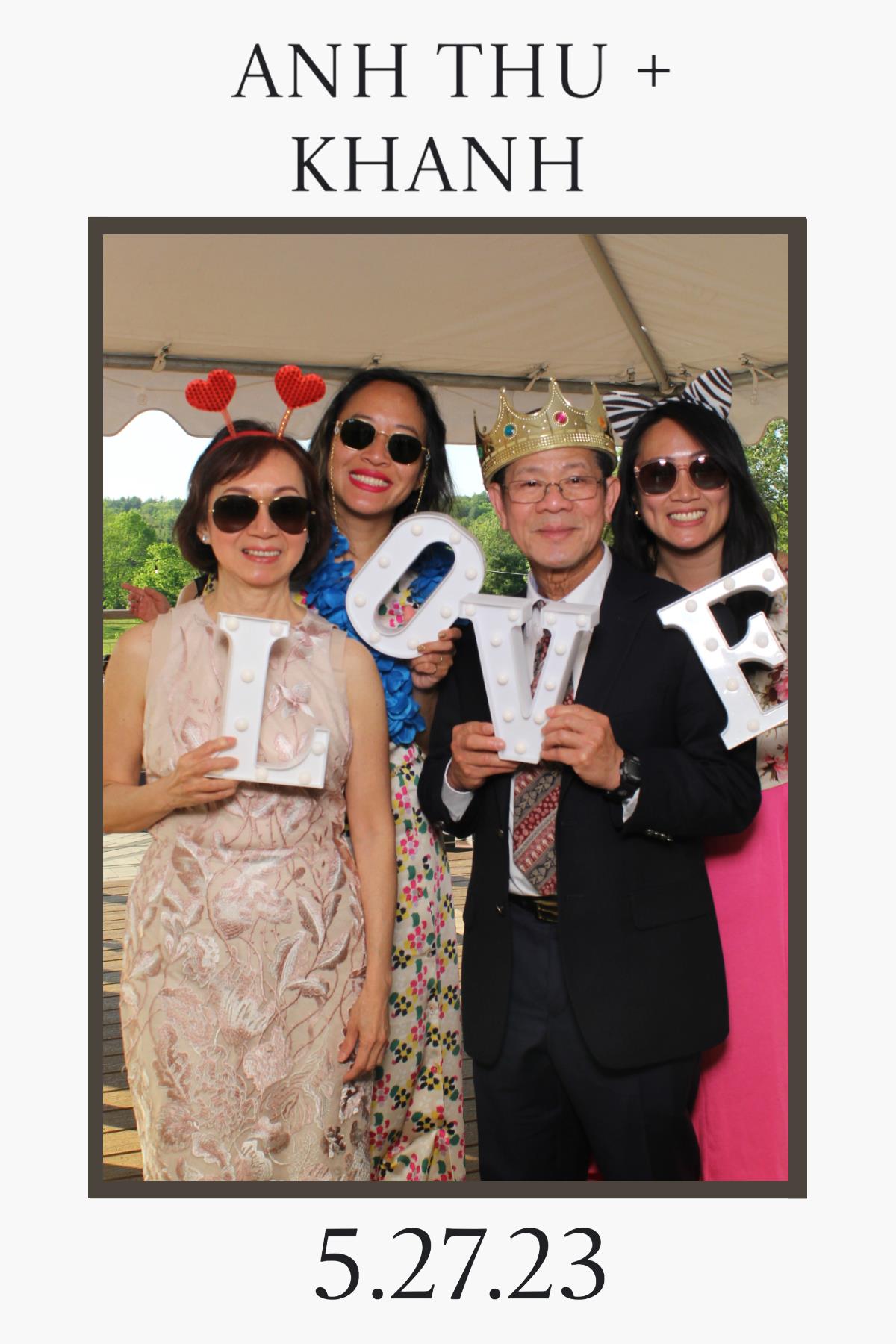 Anh Thu & Khan's Wedding | View more photos from the event at gallery.mainemagicmirror.com/u/MaineMagicMirror/Anh-Thu-Khans-Wedding