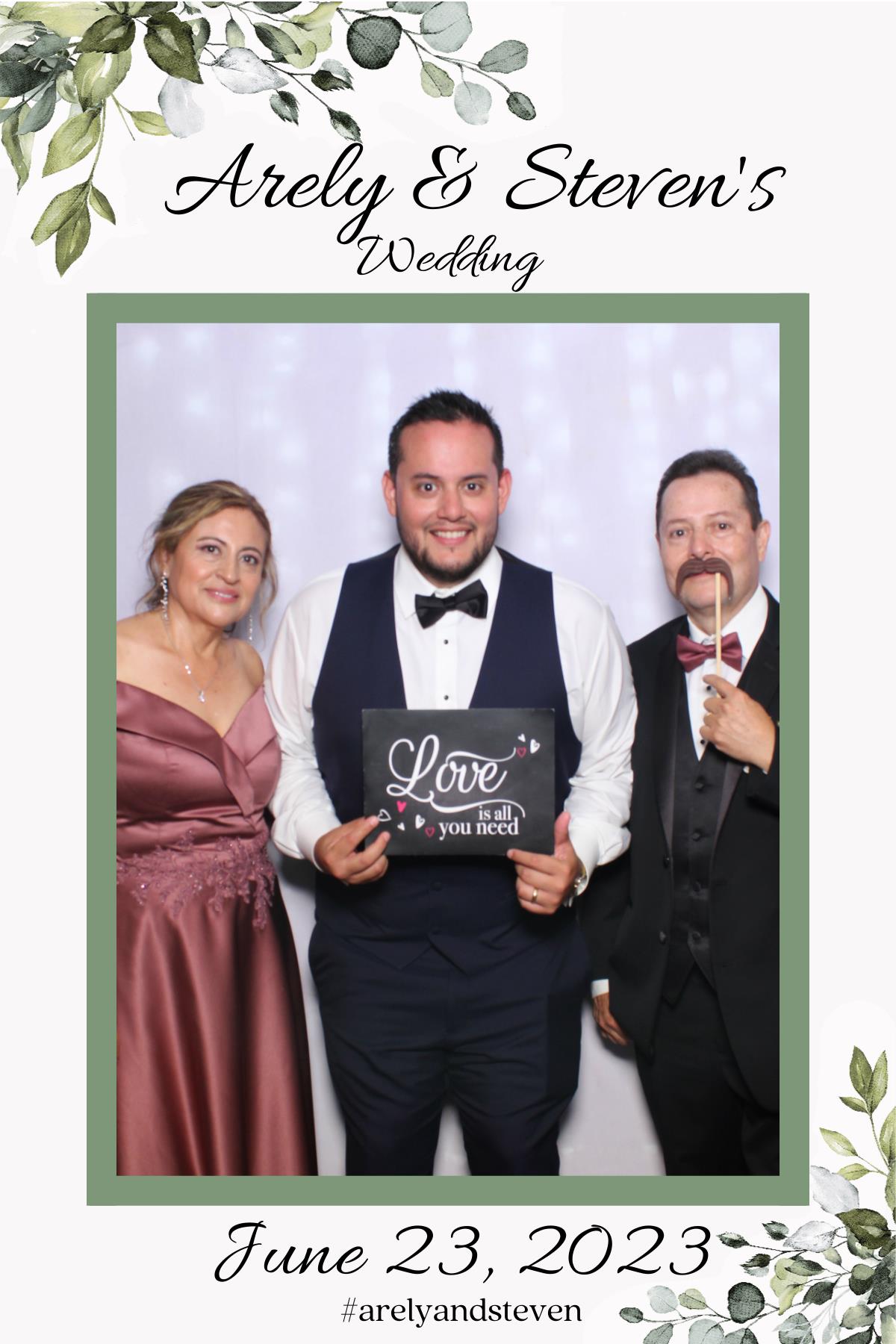 Arely & Steven's Wedding | View more photos from the event at gallery.mainemagicmirror.com/u/MaineMagicMirror/Arely-Stevens-Wedding