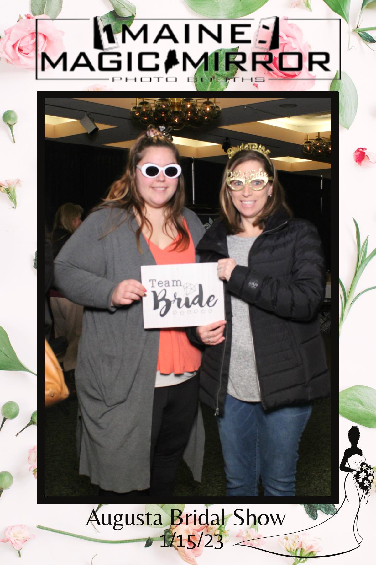 Augusta Wedding Show | View more photos from the event at gallery.mainemagicmirror.com/u/MaineMagicMirror/Augusta-Wedding-Show-1