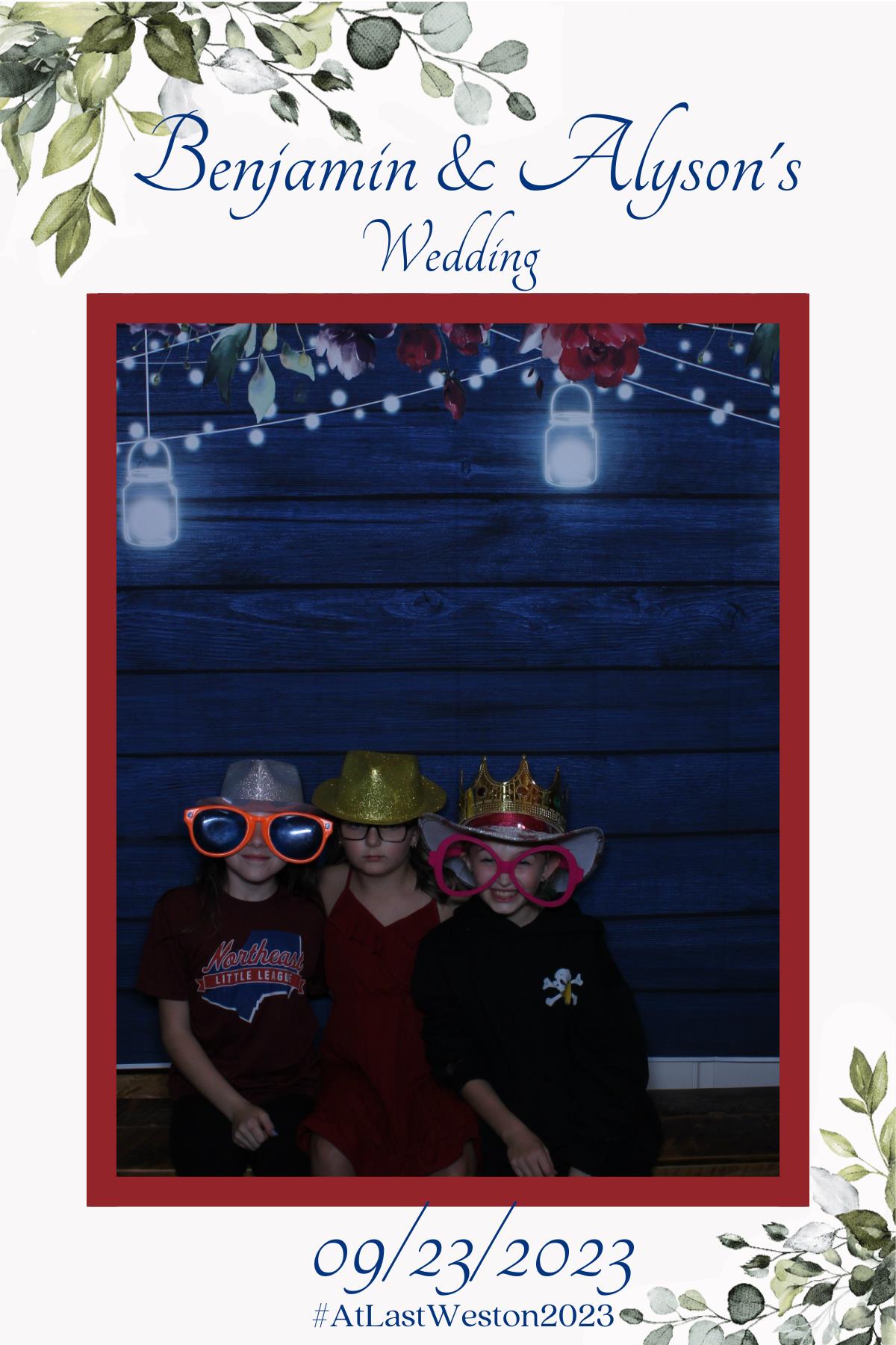 Benjamin & Alyson's Wedding | View more photos from the event at gallery.mainemagicmirror.com/u/MaineMagicMirror/Benjamin-Alysons-Wedding