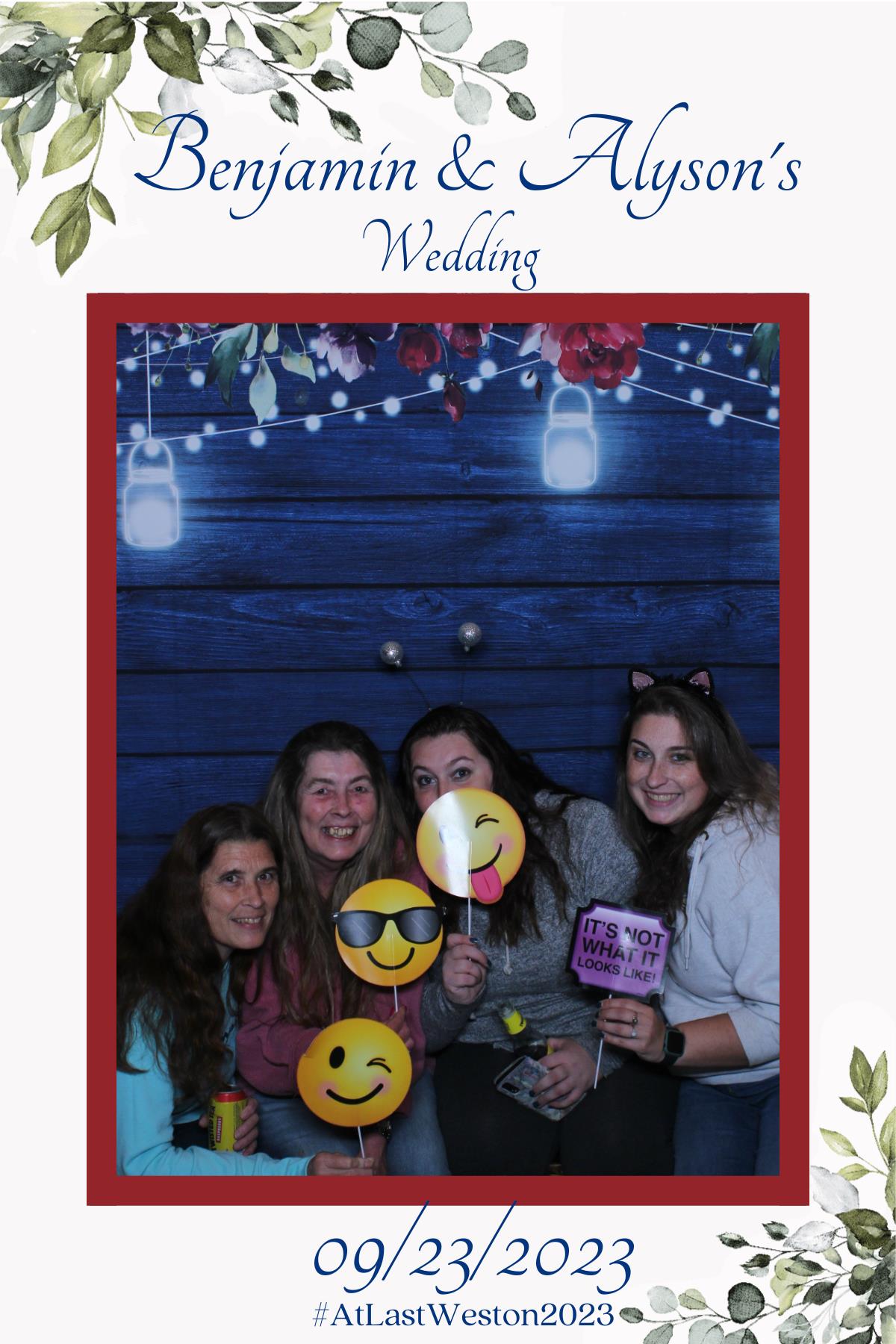 Benjamin & Alyson's Wedding | View more photos from the event at gallery.mainemagicmirror.com/u/MaineMagicMirror/Benjamin-Alysons-Wedding