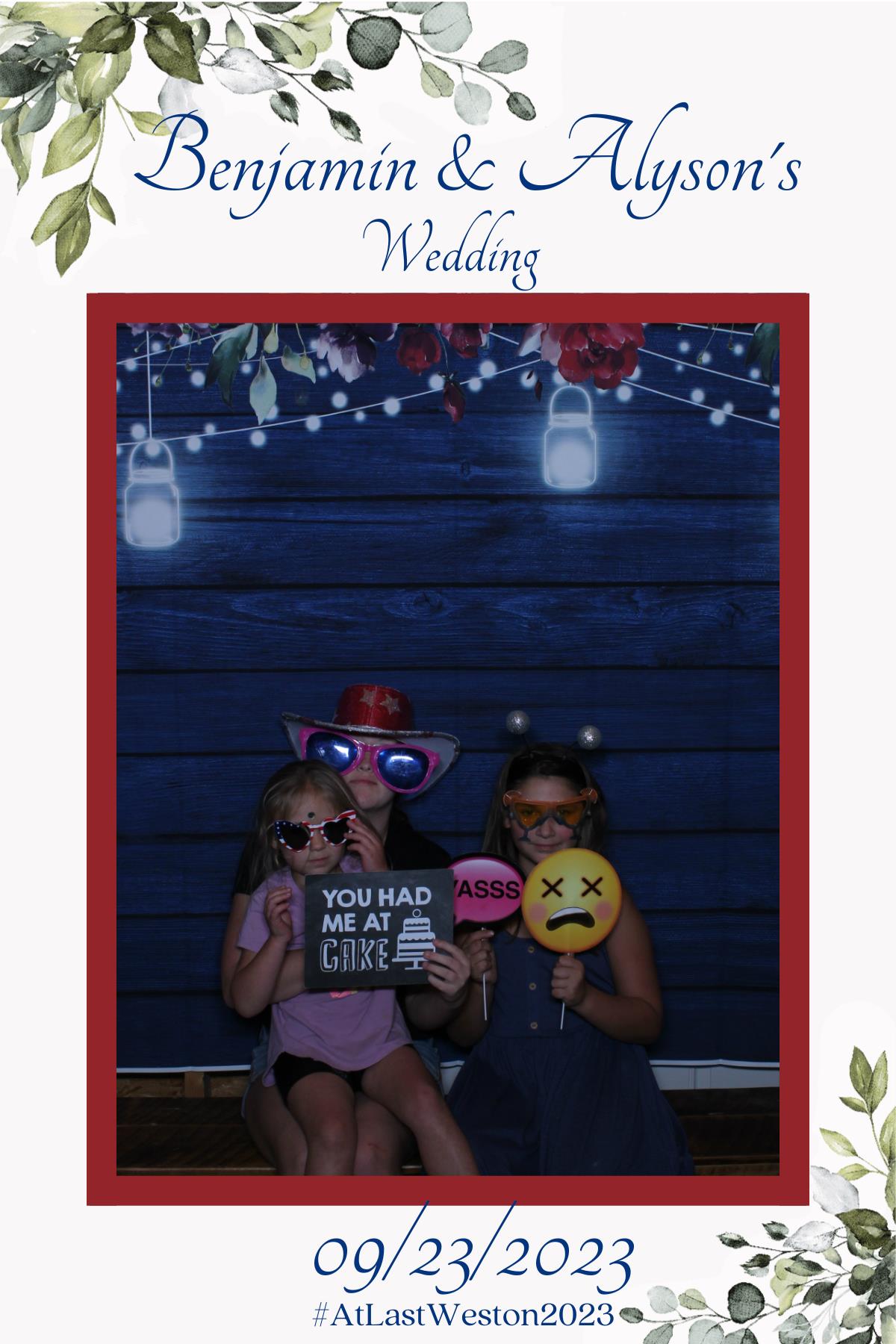 Benjamin & Alyson's Wedding | View more photos from the event at gallery.mainemagicmirror.com/u/MaineMagicMirror/Benjamin-Alysons-Wedding