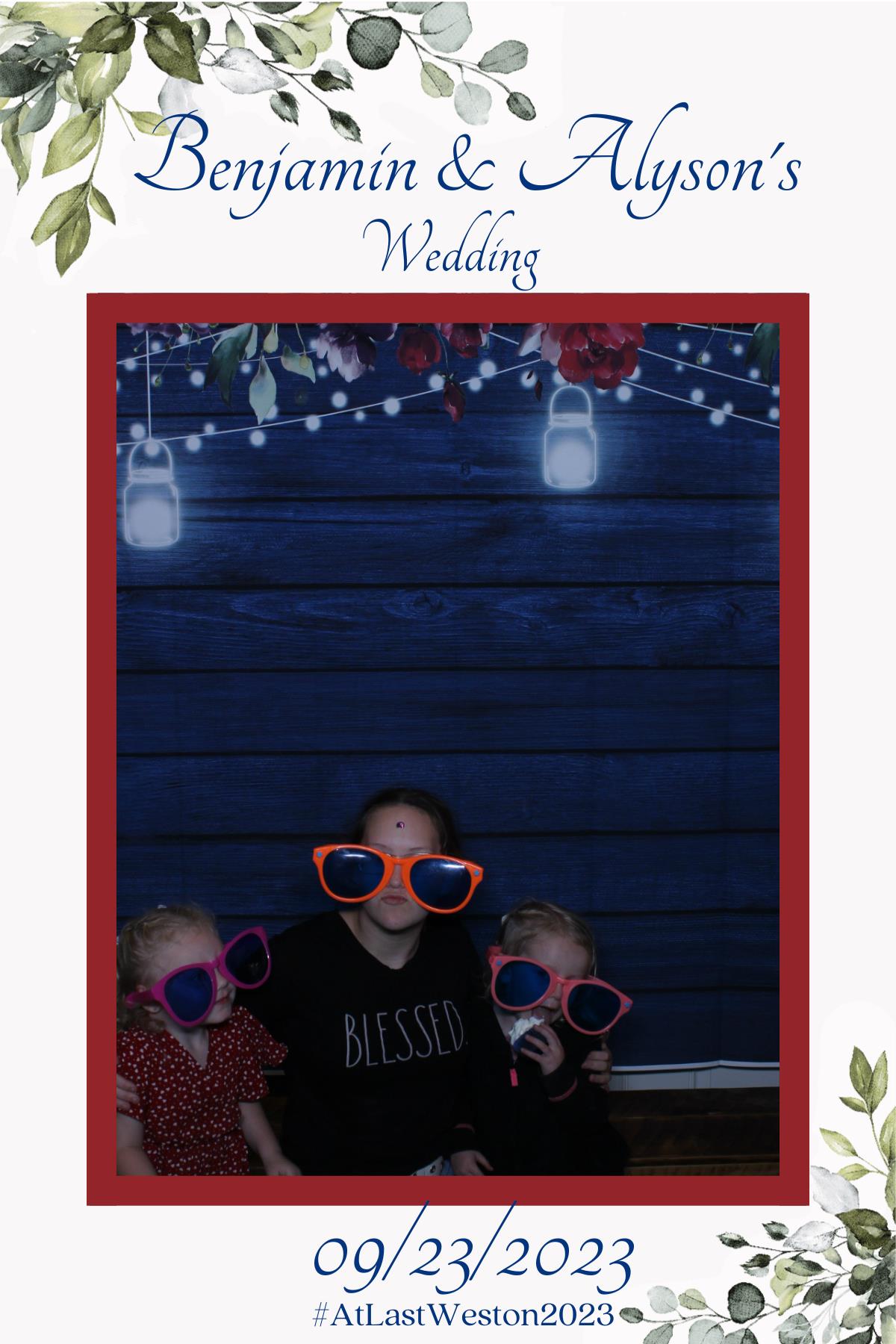 Benjamin & Alyson's Wedding | View more photos from the event at gallery.mainemagicmirror.com/u/MaineMagicMirror/Benjamin-Alysons-Wedding