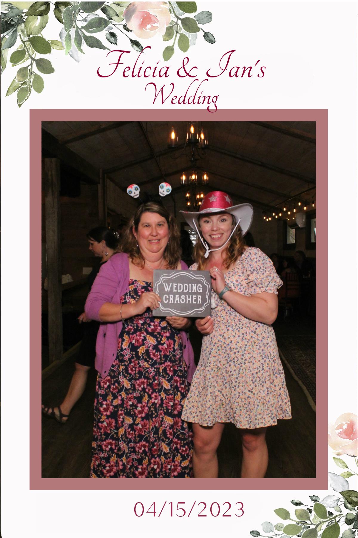 Felicia and Ian's Wedding | View more photos from the event at gallery.mainemagicmirror.com/u/MaineMagicMirror/Felicia-and-Ians-Wedding