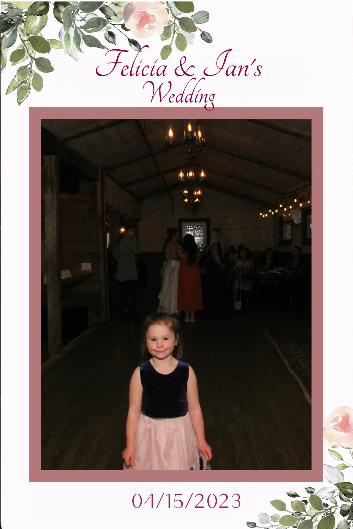 Felicia and Ian's Wedding | View more photos from the event at gallery.mainemagicmirror.com/u/MaineMagicMirror/Felicia-and-Ians-Wedding