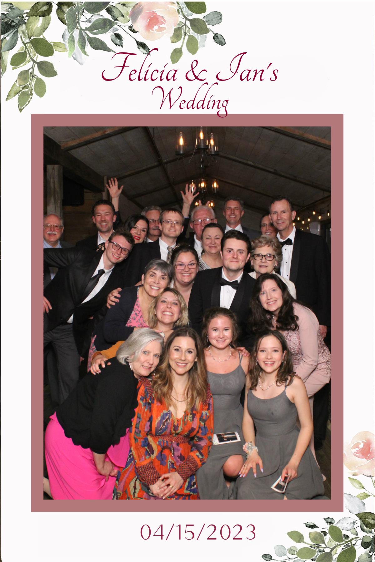 Felicia and Ian's Wedding | View more photos from the event at gallery.mainemagicmirror.com/u/MaineMagicMirror/Felicia-and-Ians-Wedding