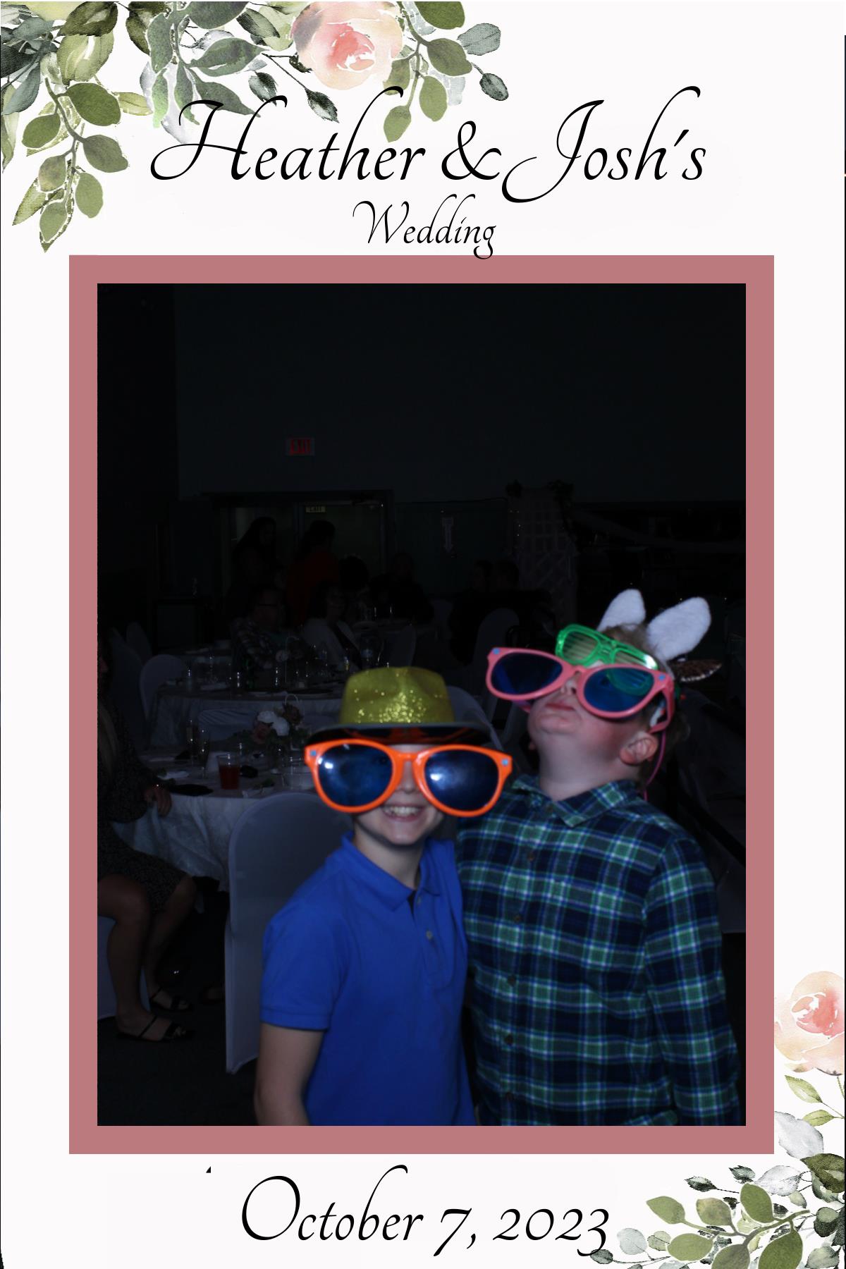 Heather & Josh's Wedding | View more photos from the event at gallery.mainemagicmirror.com/u/MaineMagicMirror/Heather-Joshs-Wedding