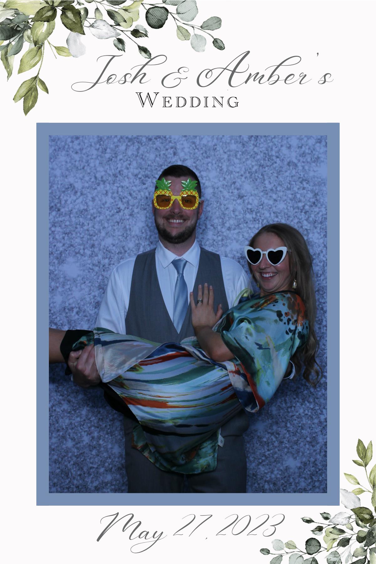 Josh & Amber's Wedding | View more photos from the event at gallery.mainemagicmirror.com/u/MaineMagicMirror/Josh-Ambers-Wedding