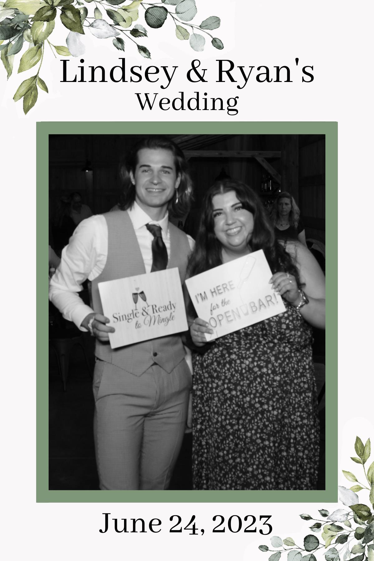 Lindsey & Ryan's Wedding | View more photos from the event at gallery.mainemagicmirror.com/u/MaineMagicMirror/Lindsey-Ryans-Wedding