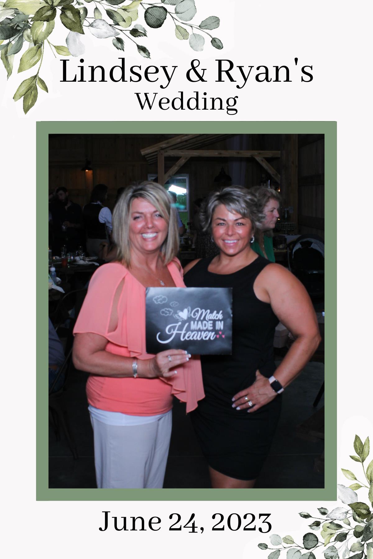 Lindsey & Ryan's Wedding | View more photos from the event at gallery.mainemagicmirror.com/u/MaineMagicMirror/Lindsey-Ryans-Wedding