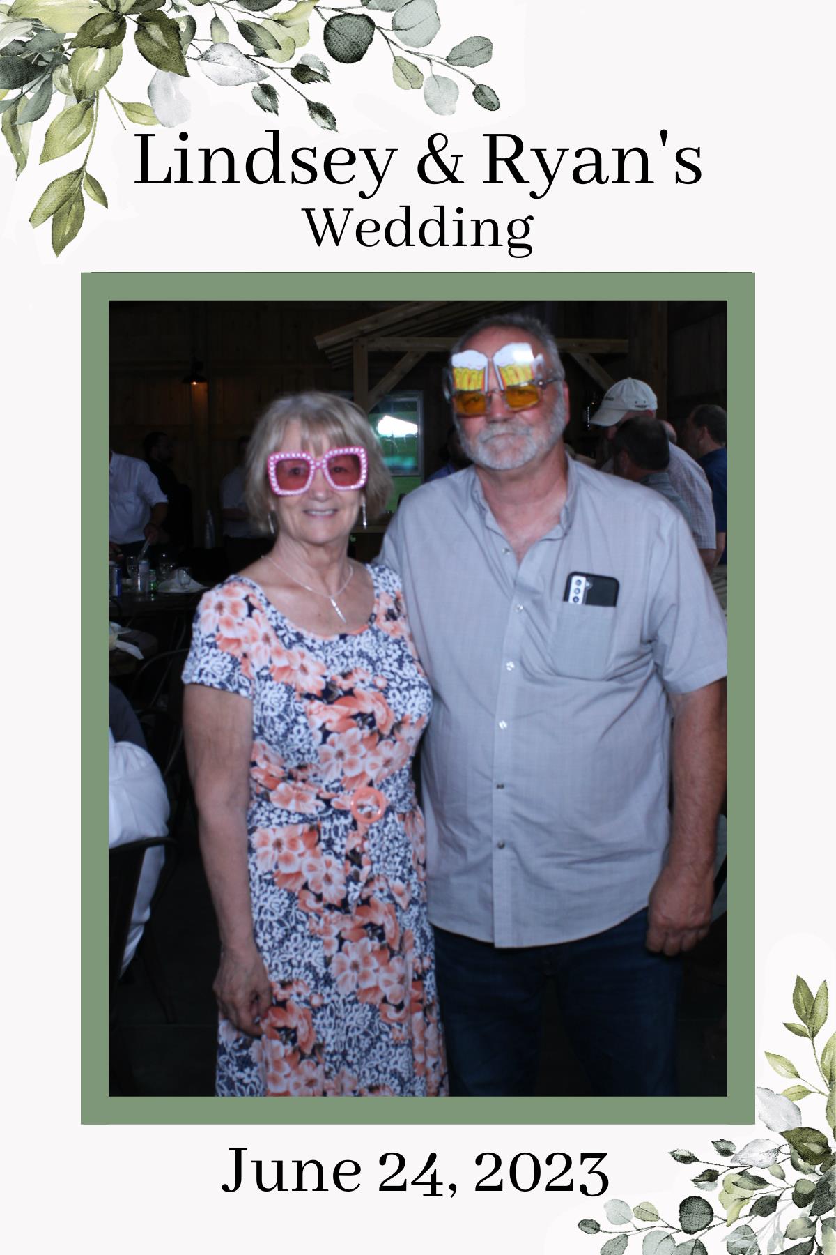 Lindsey & Ryan's Wedding | View more photos from the event at gallery.mainemagicmirror.com/u/MaineMagicMirror/Lindsey-Ryans-Wedding