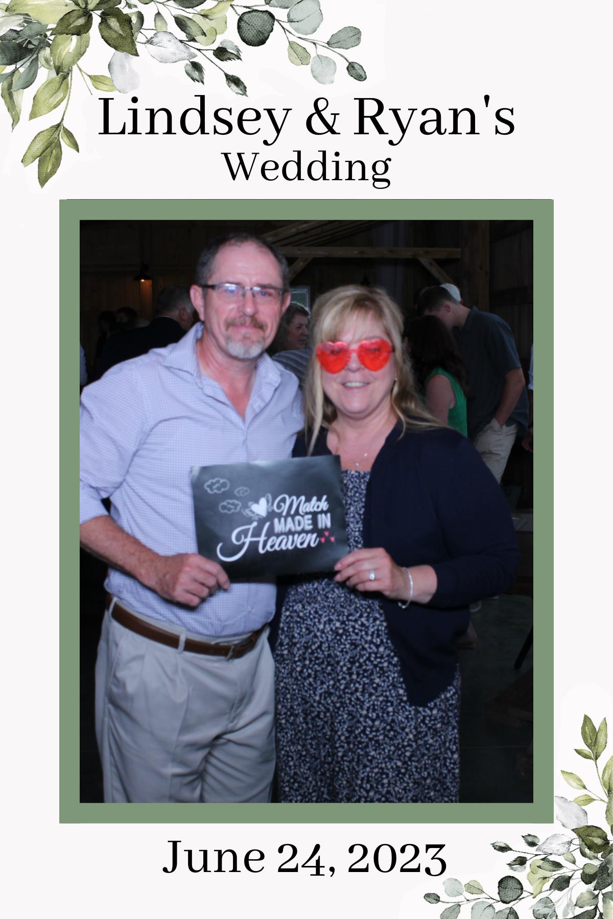 Lindsey & Ryan's Wedding | View more photos from the event at gallery.mainemagicmirror.com/u/MaineMagicMirror/Lindsey-Ryans-Wedding