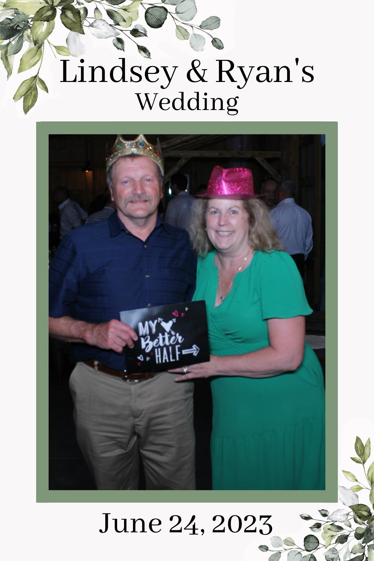 Lindsey & Ryan's Wedding | View more photos from the event at gallery.mainemagicmirror.com/u/MaineMagicMirror/Lindsey-Ryans-Wedding