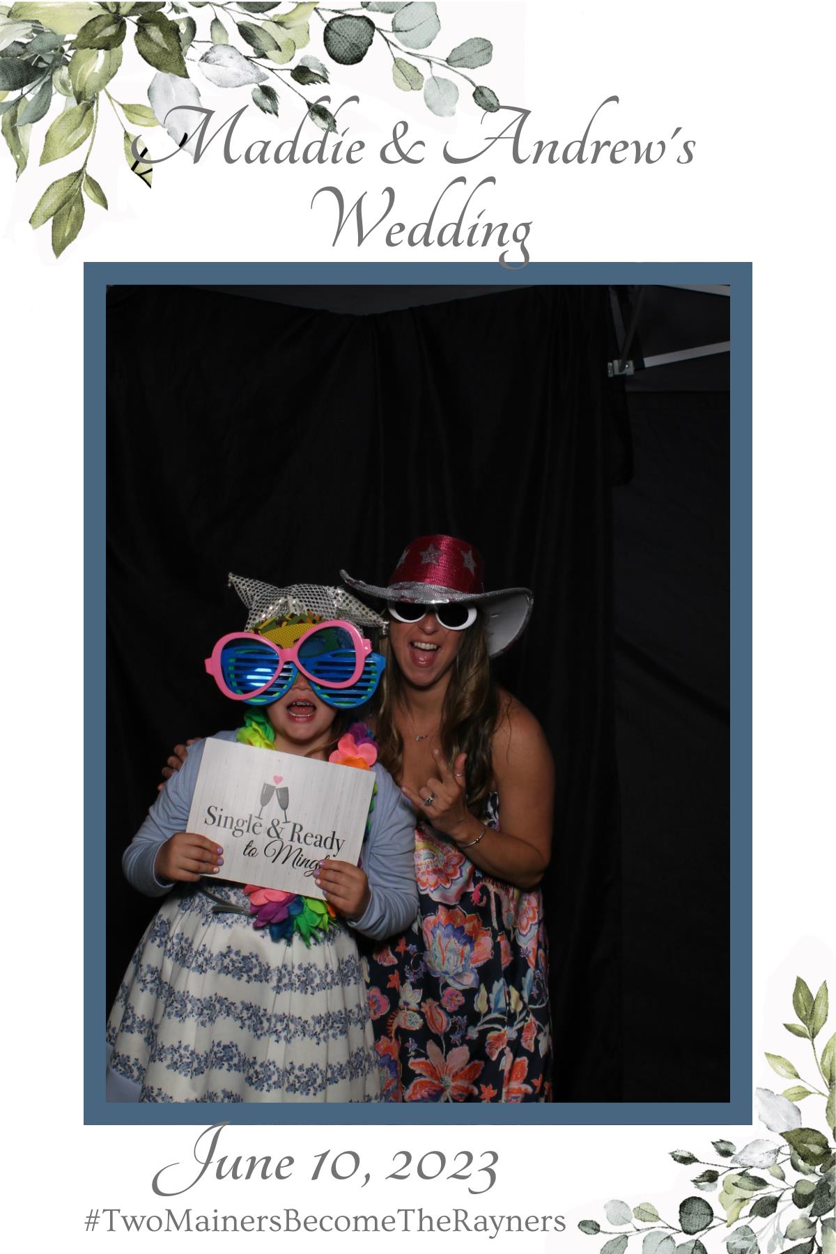 Maddie & Andrew's Wedding | View more photos from the event at gallery.mainemagicmirror.com/u/MaineMagicMirror/Maddie-Andrews-Wedding