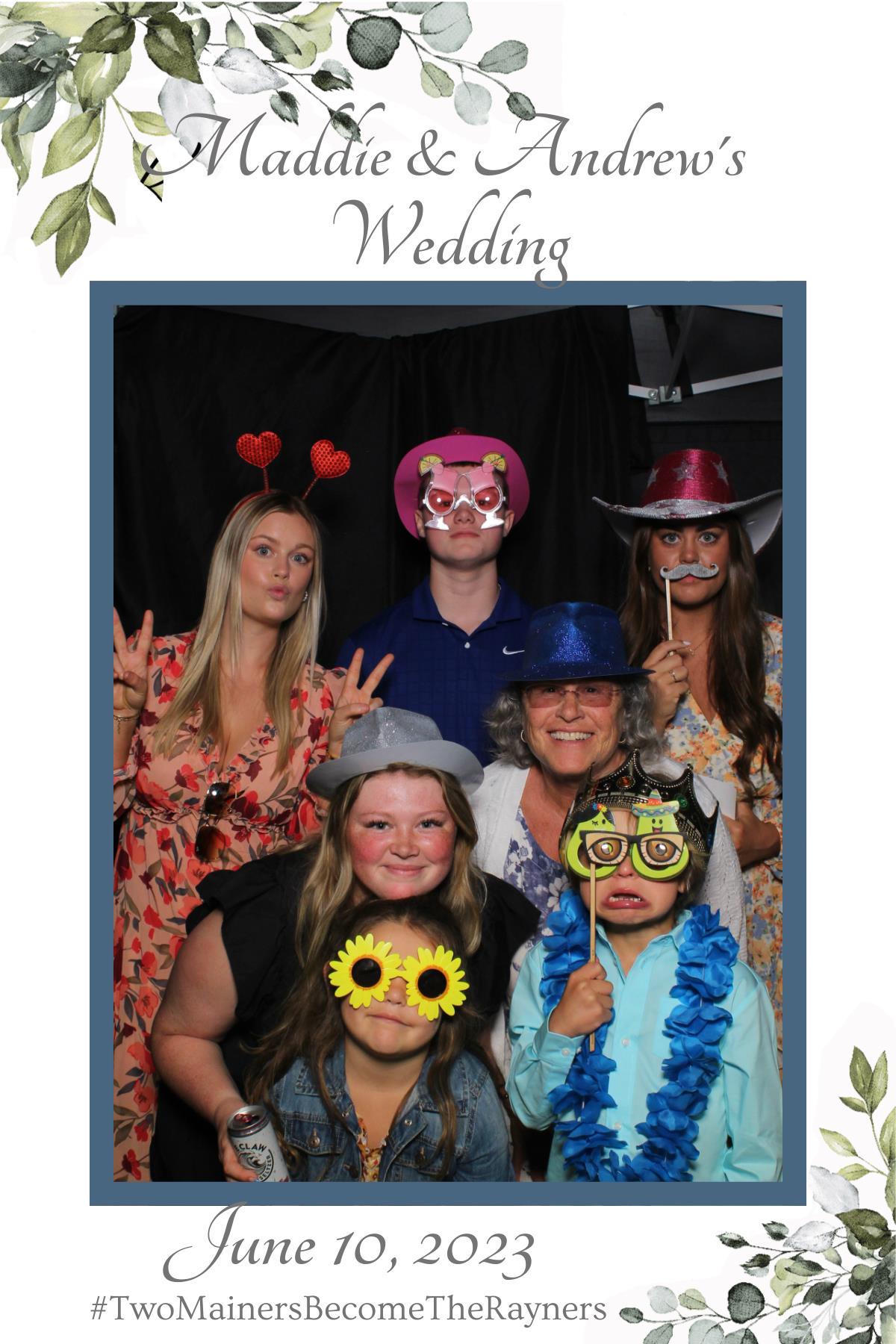 Maddie & Andrew's Wedding | View more photos from the event at gallery.mainemagicmirror.com/u/MaineMagicMirror/Maddie-Andrews-Wedding
