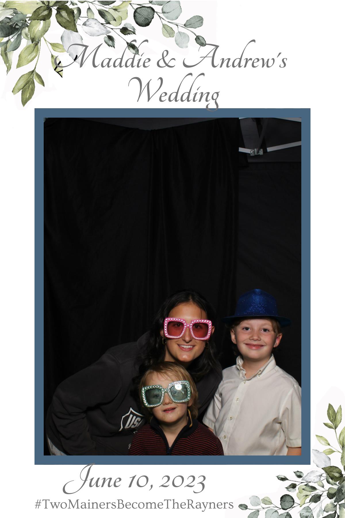 Maddie & Andrew's Wedding | View more photos from the event at gallery.mainemagicmirror.com/u/MaineMagicMirror/Maddie-Andrews-Wedding
