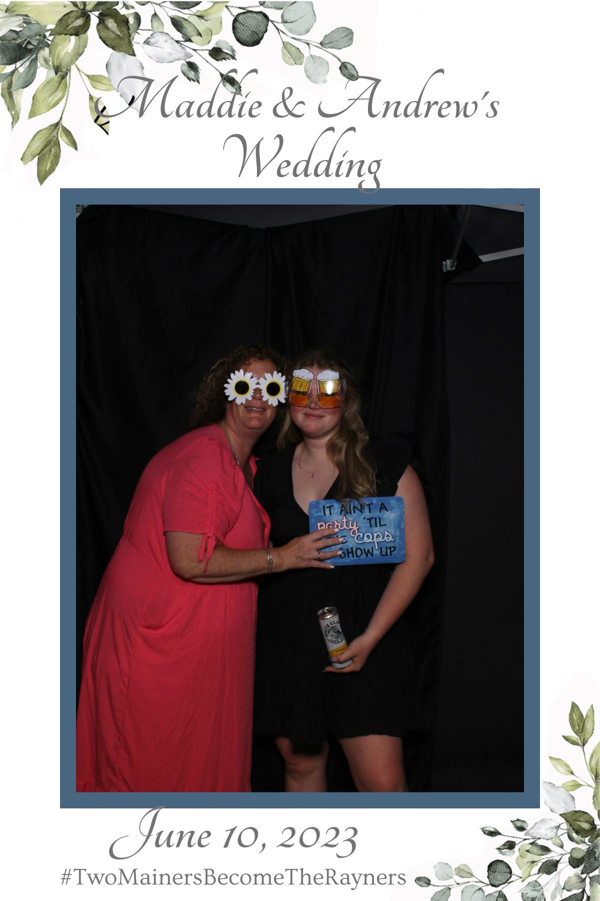 Maddie & Andrew's Wedding | View more photos from the event at gallery.mainemagicmirror.com/u/MaineMagicMirror/Maddie-Andrews-Wedding