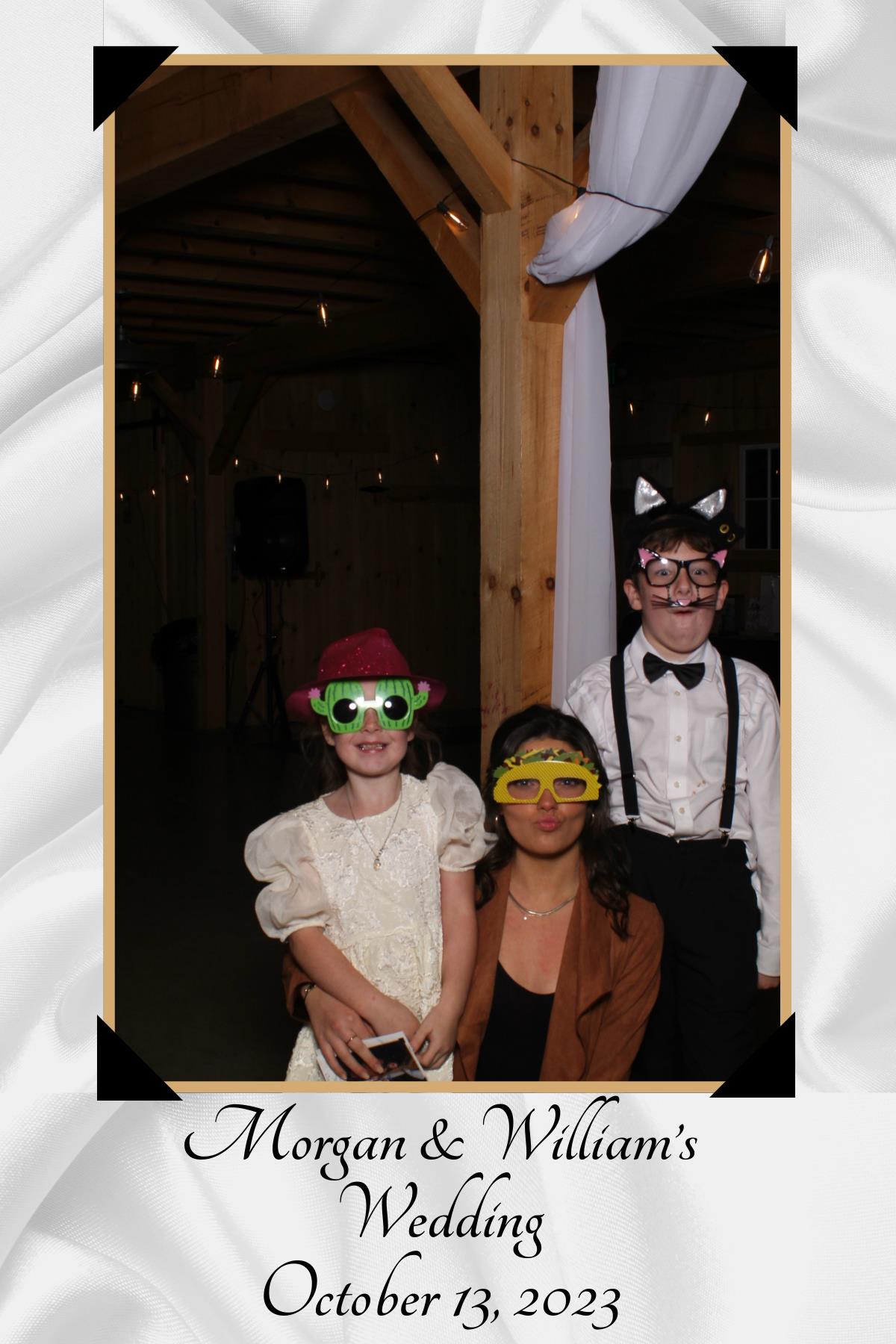 Morgan & William's Wedding | View more photos from the event at gallery.mainemagicmirror.com/u/MaineMagicMirror/Morgan-Williams-Wedding
