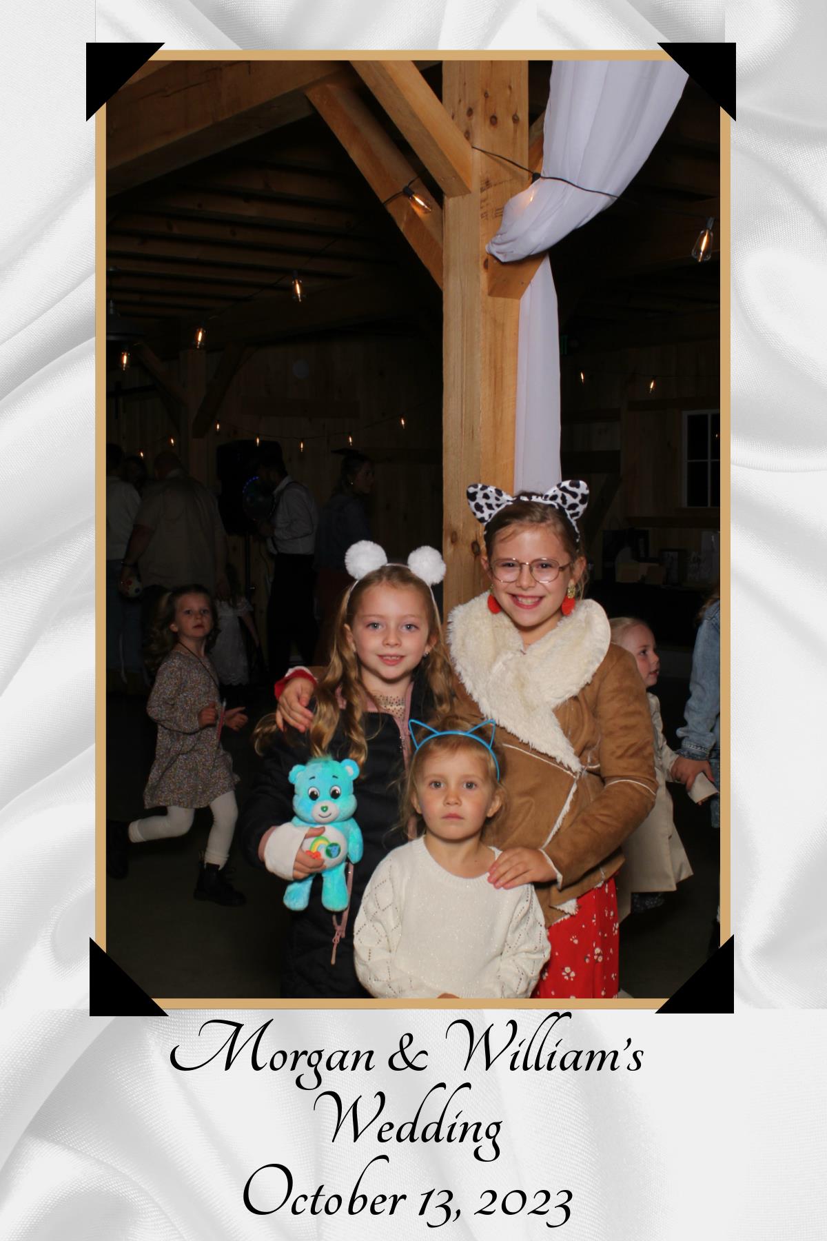 Morgan & William's Wedding | View more photos from the event at gallery.mainemagicmirror.com/u/MaineMagicMirror/Morgan-Williams-Wedding