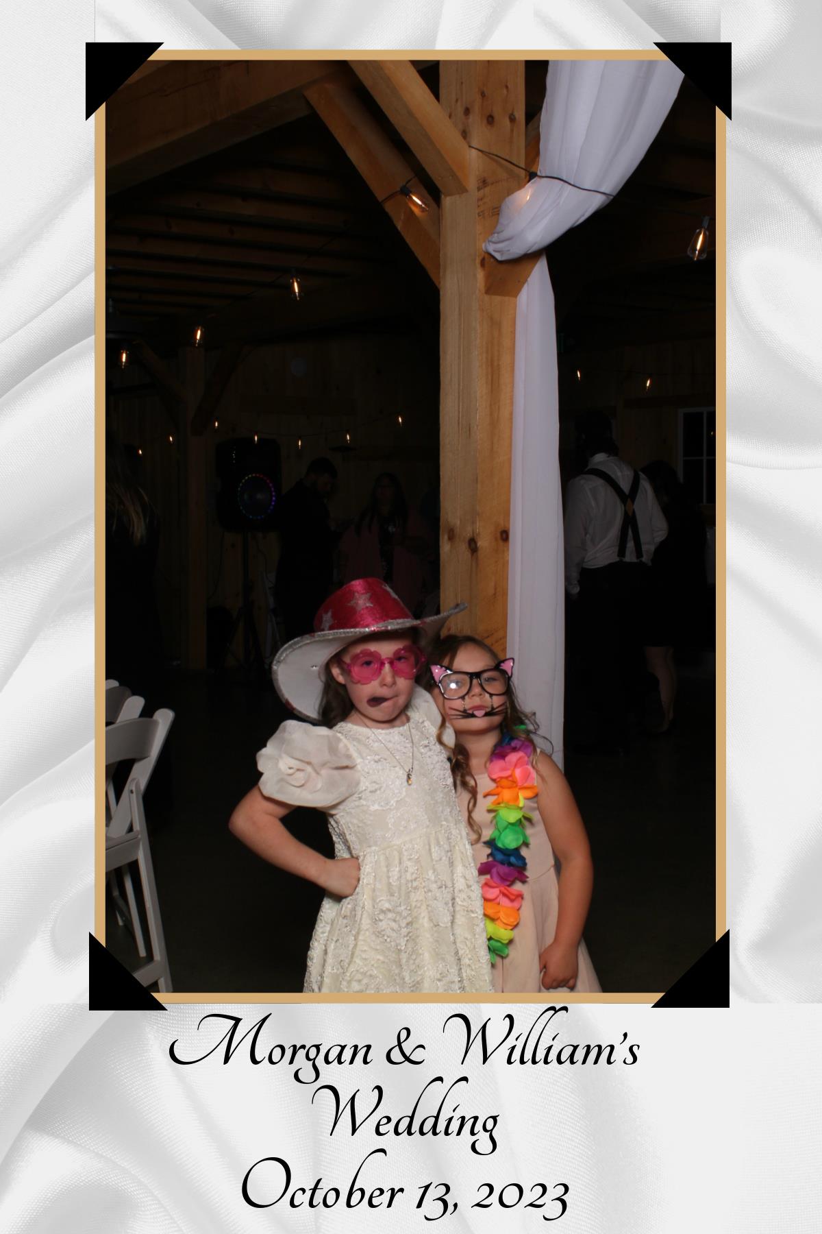 Morgan & William's Wedding | View more photos from the event at gallery.mainemagicmirror.com/u/MaineMagicMirror/Morgan-Williams-Wedding