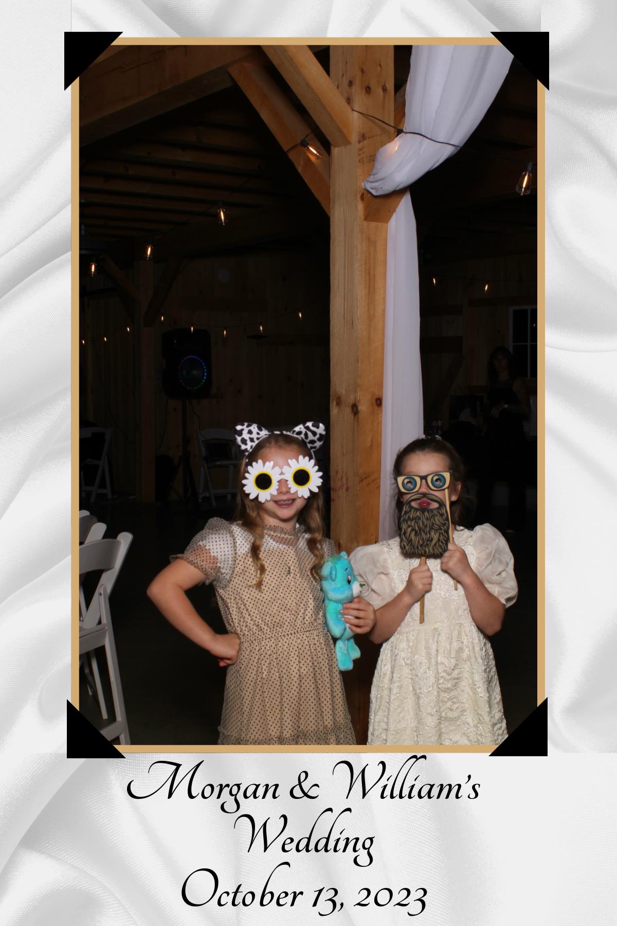 Morgan & William's Wedding | View more photos from the event at gallery.mainemagicmirror.com/u/MaineMagicMirror/Morgan-Williams-Wedding