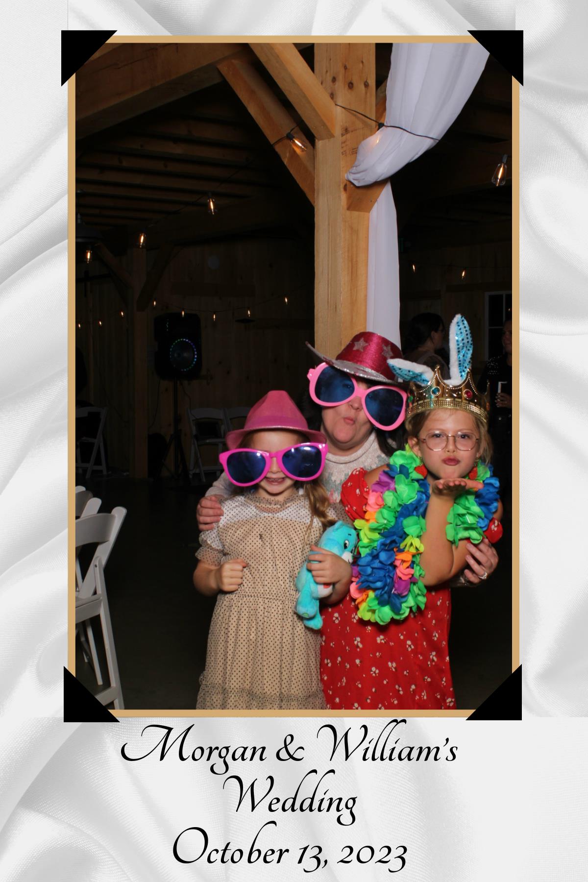 Morgan & William's Wedding | View more photos from the event at gallery.mainemagicmirror.com/u/MaineMagicMirror/Morgan-Williams-Wedding