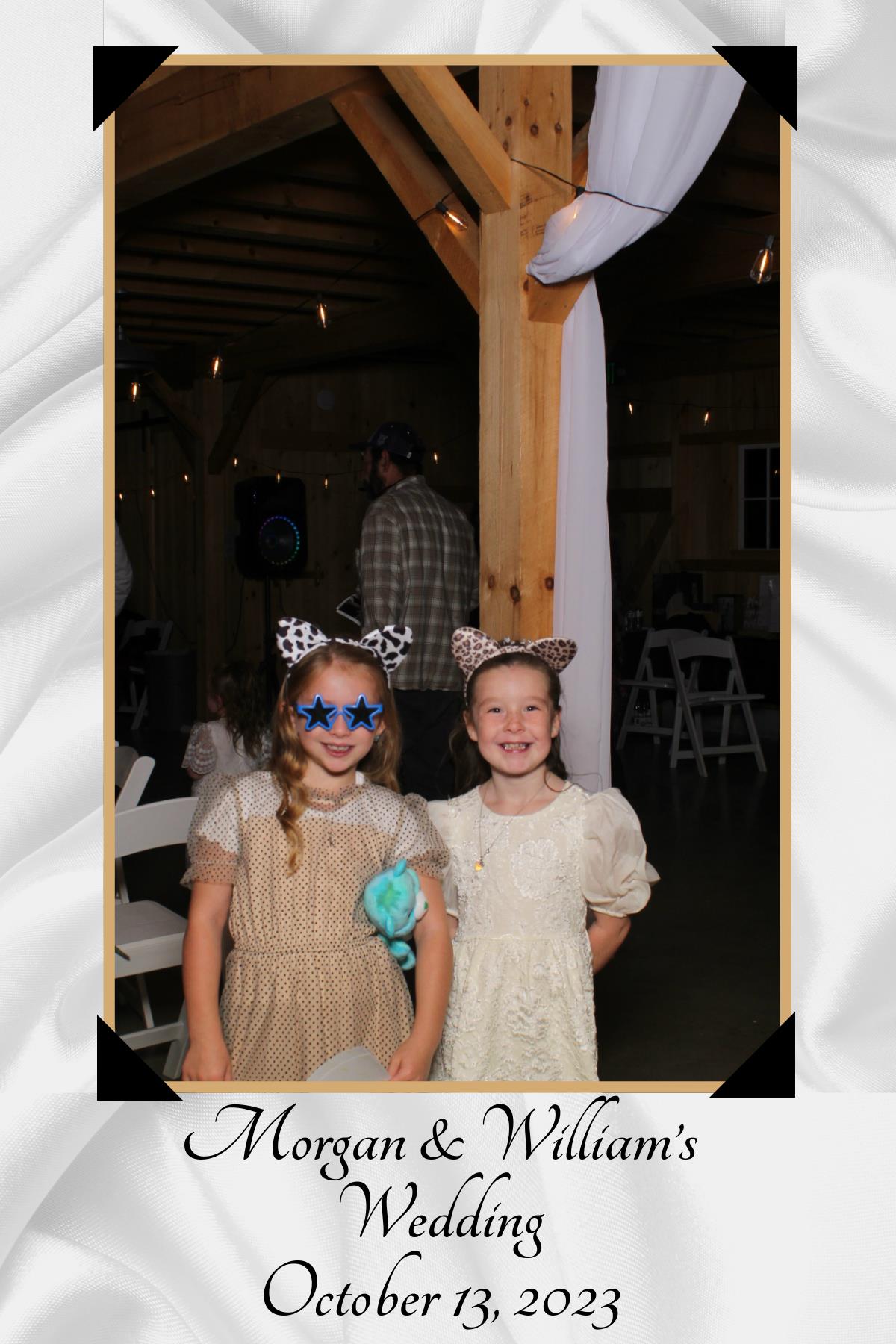 Morgan & William's Wedding | View more photos from the event at gallery.mainemagicmirror.com/u/MaineMagicMirror/Morgan-Williams-Wedding