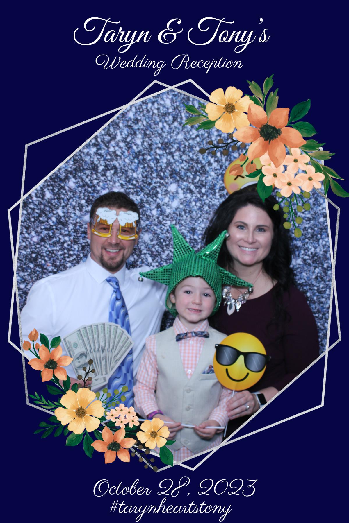 Taryn & Tony's Wedding Reception | View more photos from the event at gallery.mainemagicmirror.com/u/MaineMagicMirror/Taryn-Tonys-Wedding-Reception