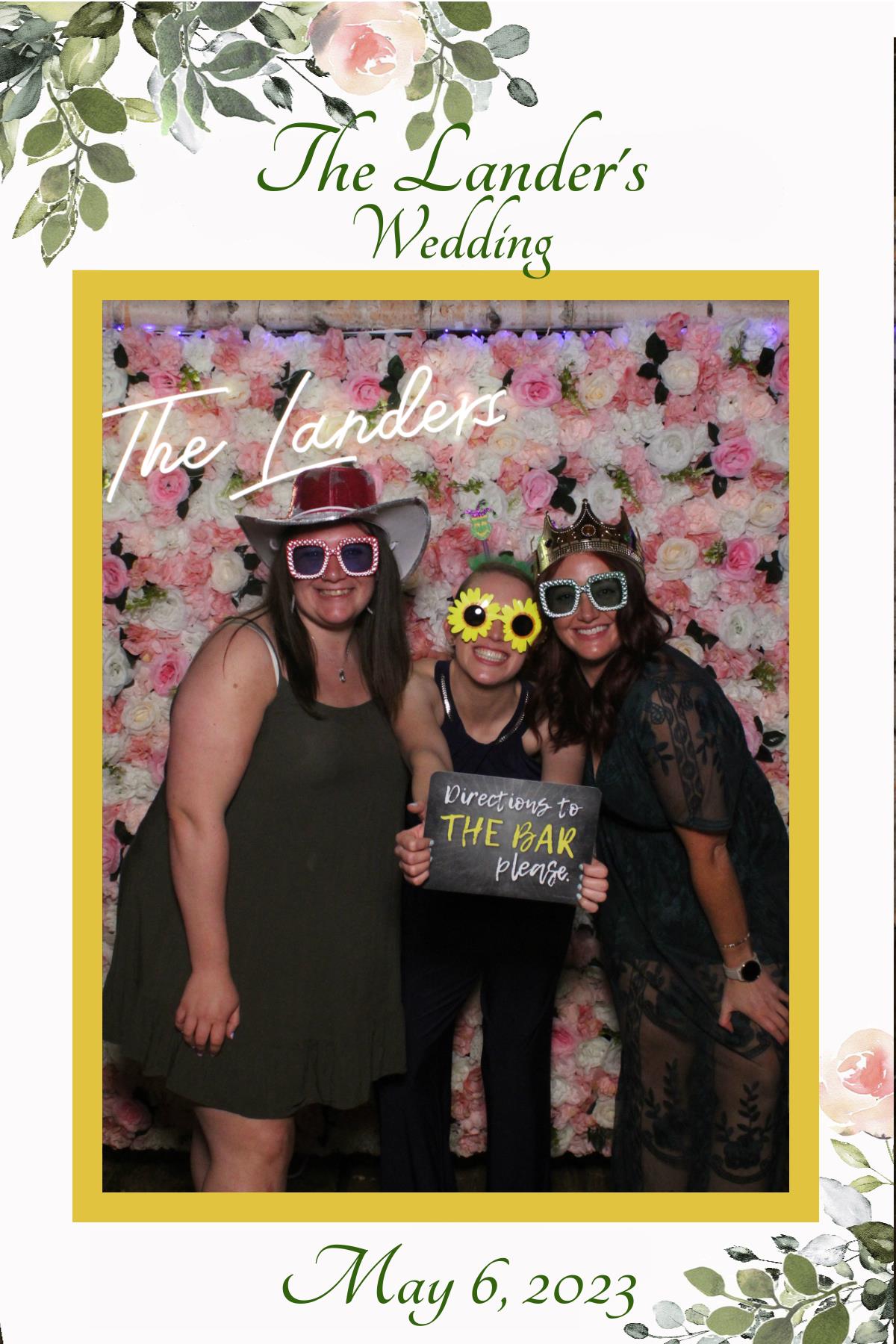 The Lander's Wedding | View more photos from the event at gallery.mainemagicmirror.com/u/MaineMagicMirror/The-Landers-Wedding