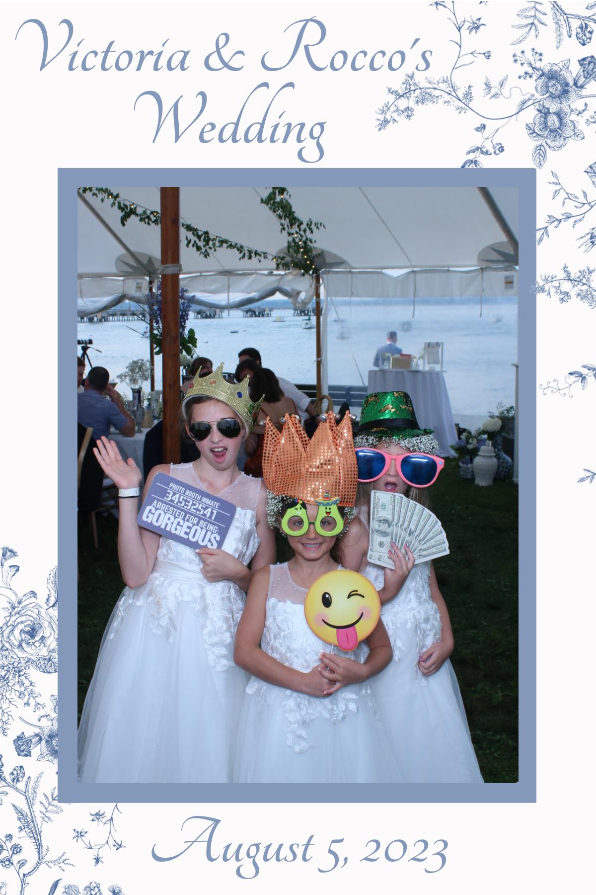 Victoria & Rocco's Wedding | View more photos from the event at gallery.mainemagicmirror.com/u/MaineMagicMirror/Victoria-Roccos-Wedding