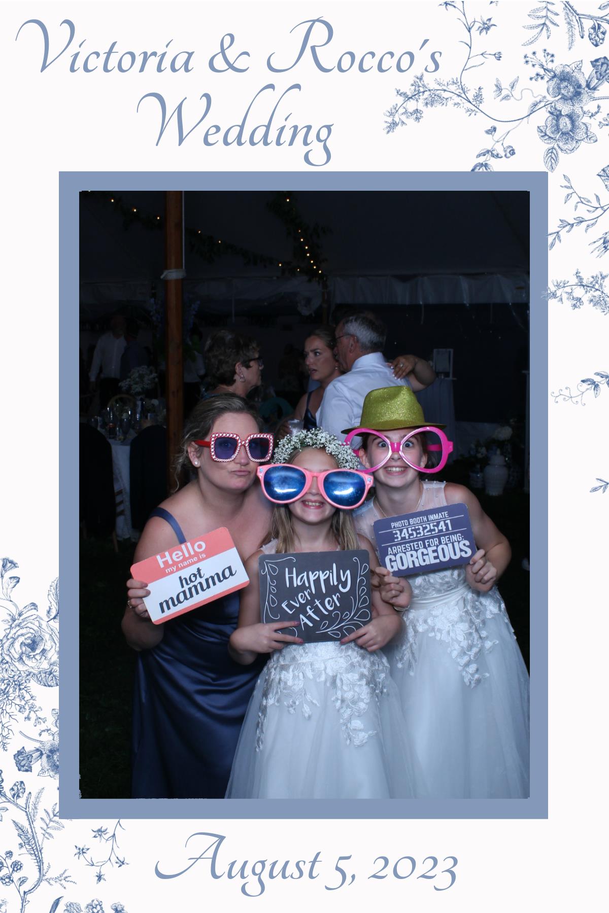 Victoria & Rocco's Wedding | View more photos from the event at gallery.mainemagicmirror.com/u/MaineMagicMirror/Victoria-Roccos-Wedding