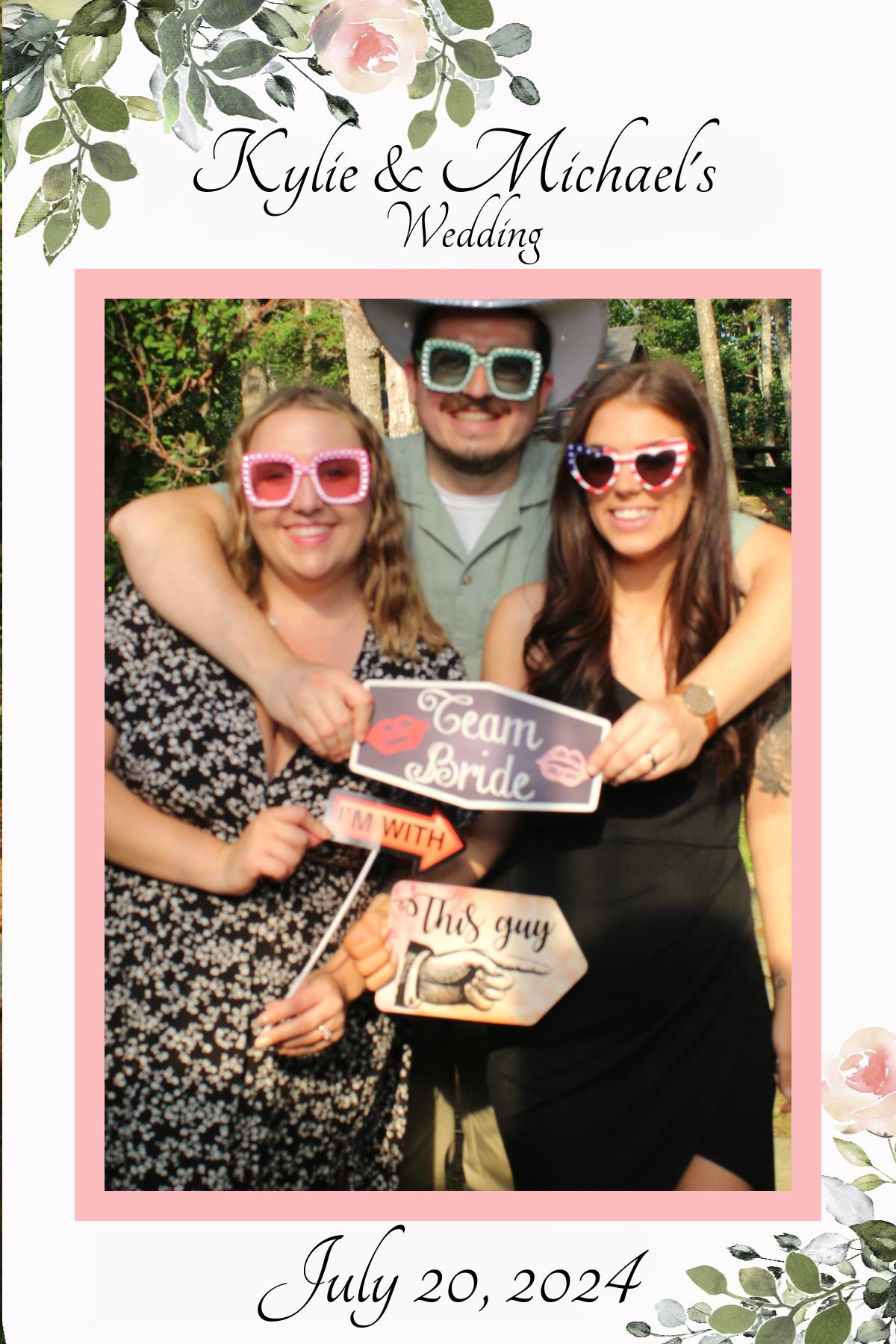 Kylie & Michael's Wedding | View more photos from the event at gallery.mainemagicmirror.com/u/MaineMagicMirror/Kylie-Michaels-Wedding