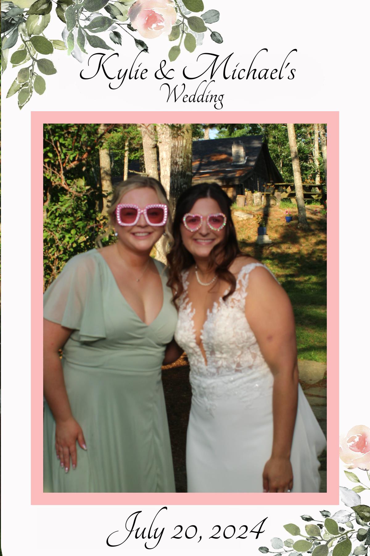Kylie & Michael's Wedding | View more photos from the event at gallery.mainemagicmirror.com/u/MaineMagicMirror/Kylie-Michaels-Wedding