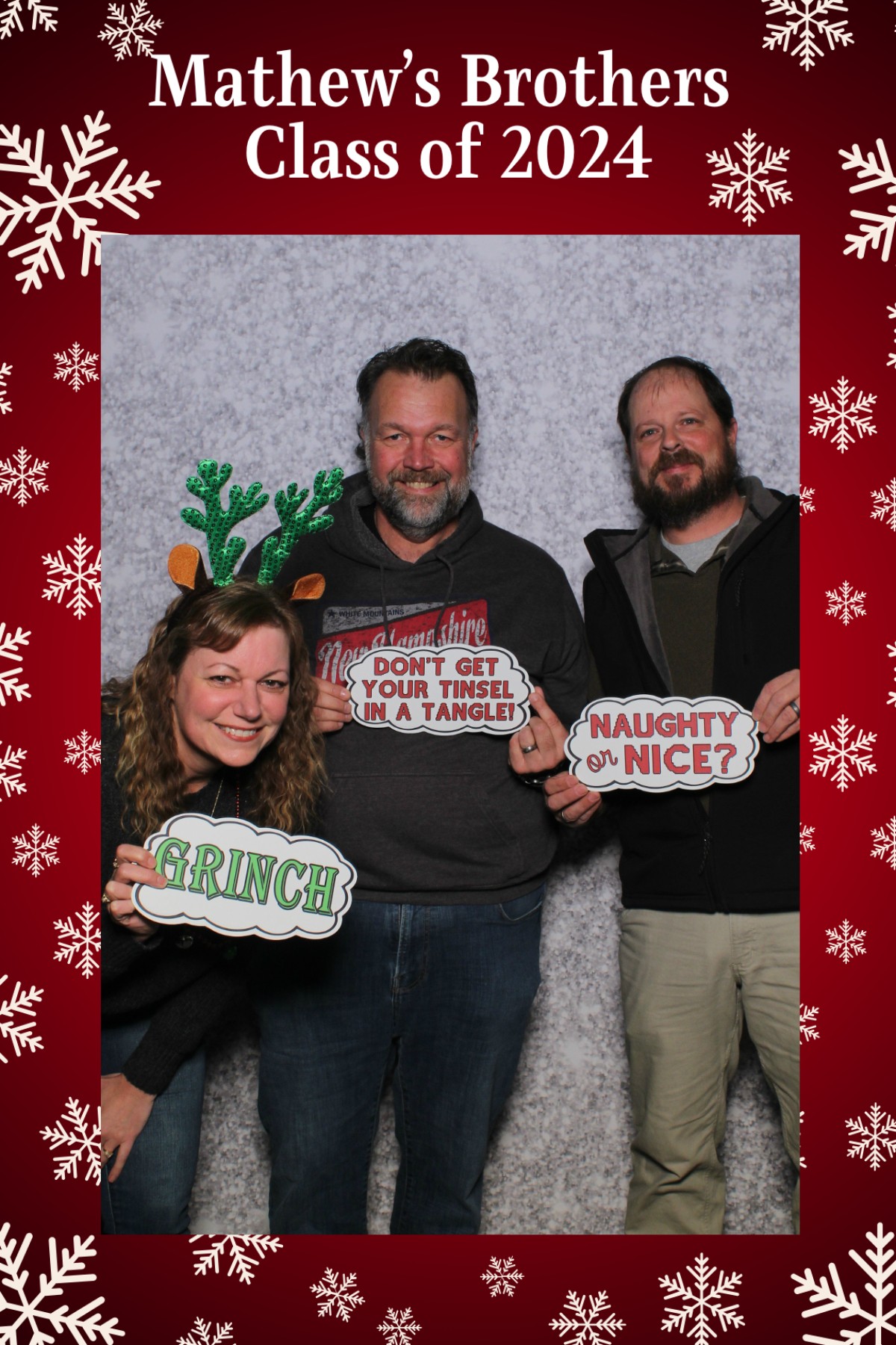 Mathew's Brothers Holiday Party | View more photos from the event at gallery.mainemagicmirror.com/u/MaineMagicMirror/Mathews-Brothers-Holiday-Party