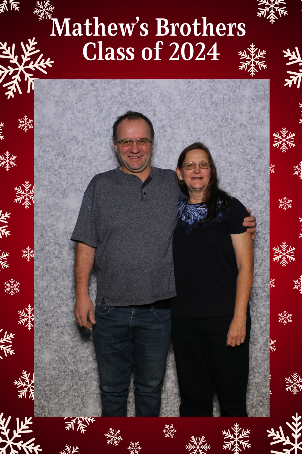 Mathew's Brothers Holiday Party | View more photos from the event at gallery.mainemagicmirror.com/u/MaineMagicMirror/Mathews-Brothers-Holiday-Party