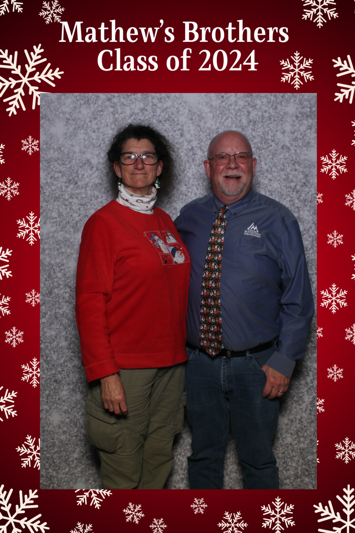 Mathew's Brothers Holiday Party | View more photos from the event at gallery.mainemagicmirror.com/u/MaineMagicMirror/Mathews-Brothers-Holiday-Party