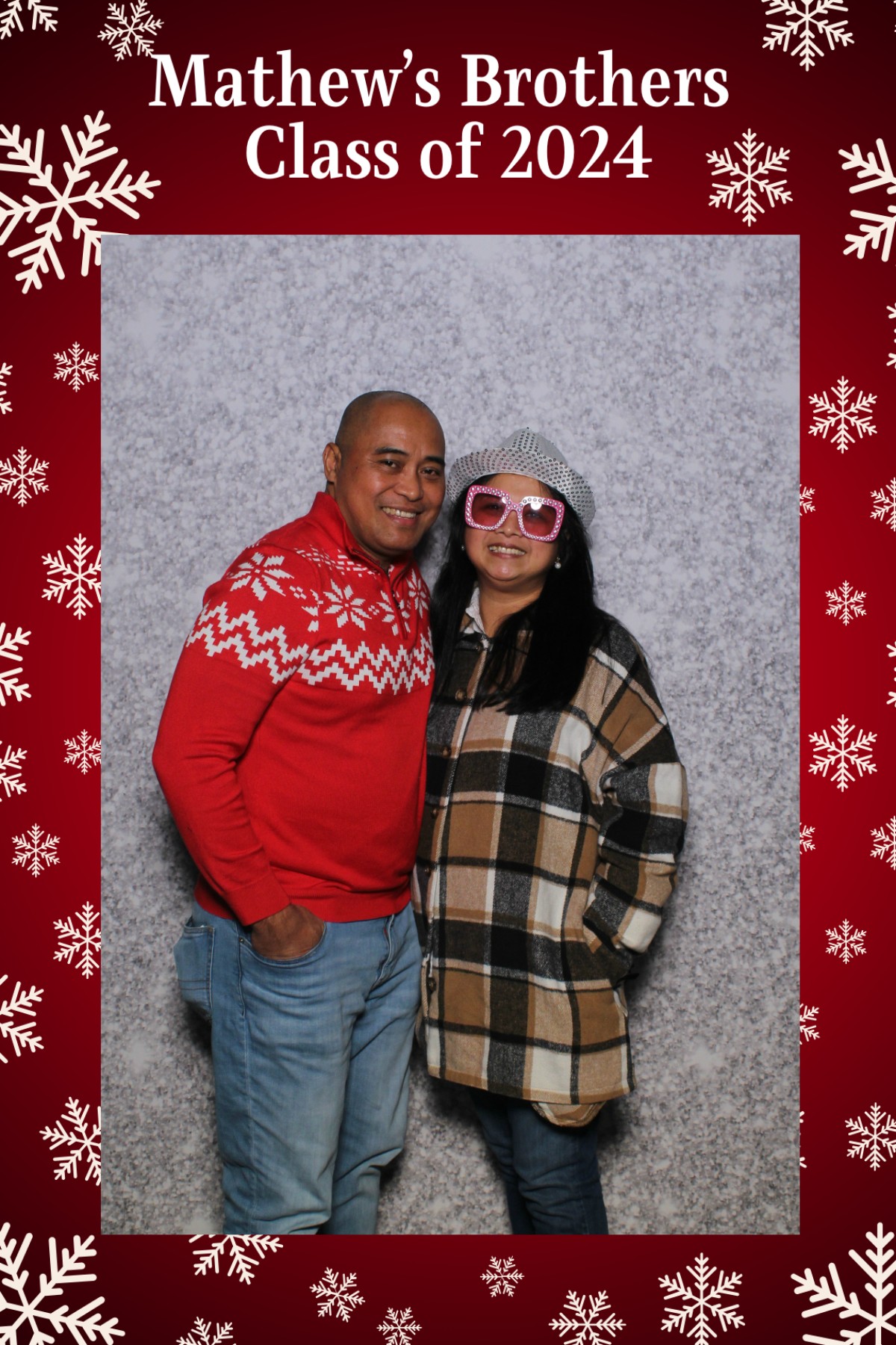 Mathew's Brothers Holiday Party | View more photos from the event at gallery.mainemagicmirror.com/u/MaineMagicMirror/Mathews-Brothers-Holiday-Party