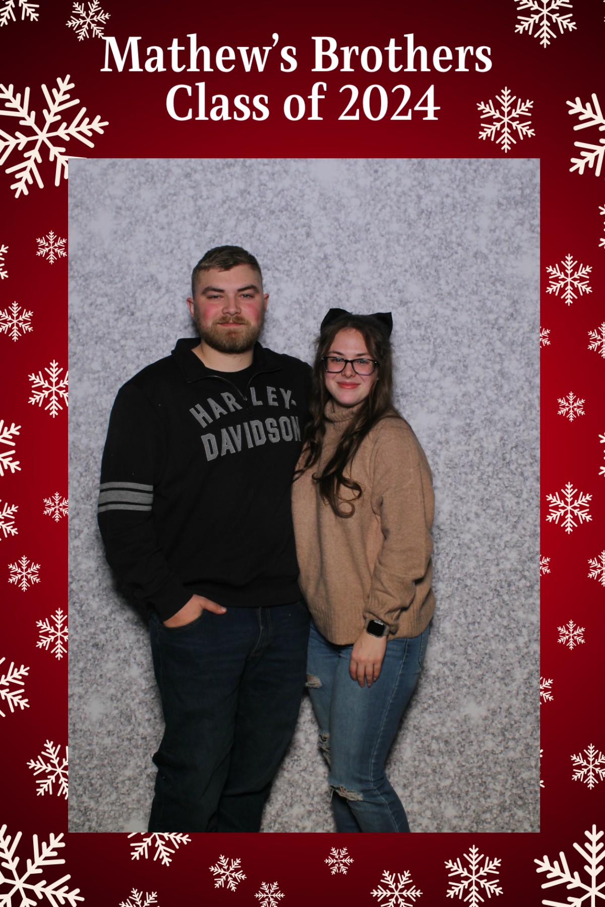 Mathew's Brothers Holiday Party | View more photos from the event at gallery.mainemagicmirror.com/u/MaineMagicMirror/Mathews-Brothers-Holiday-Party