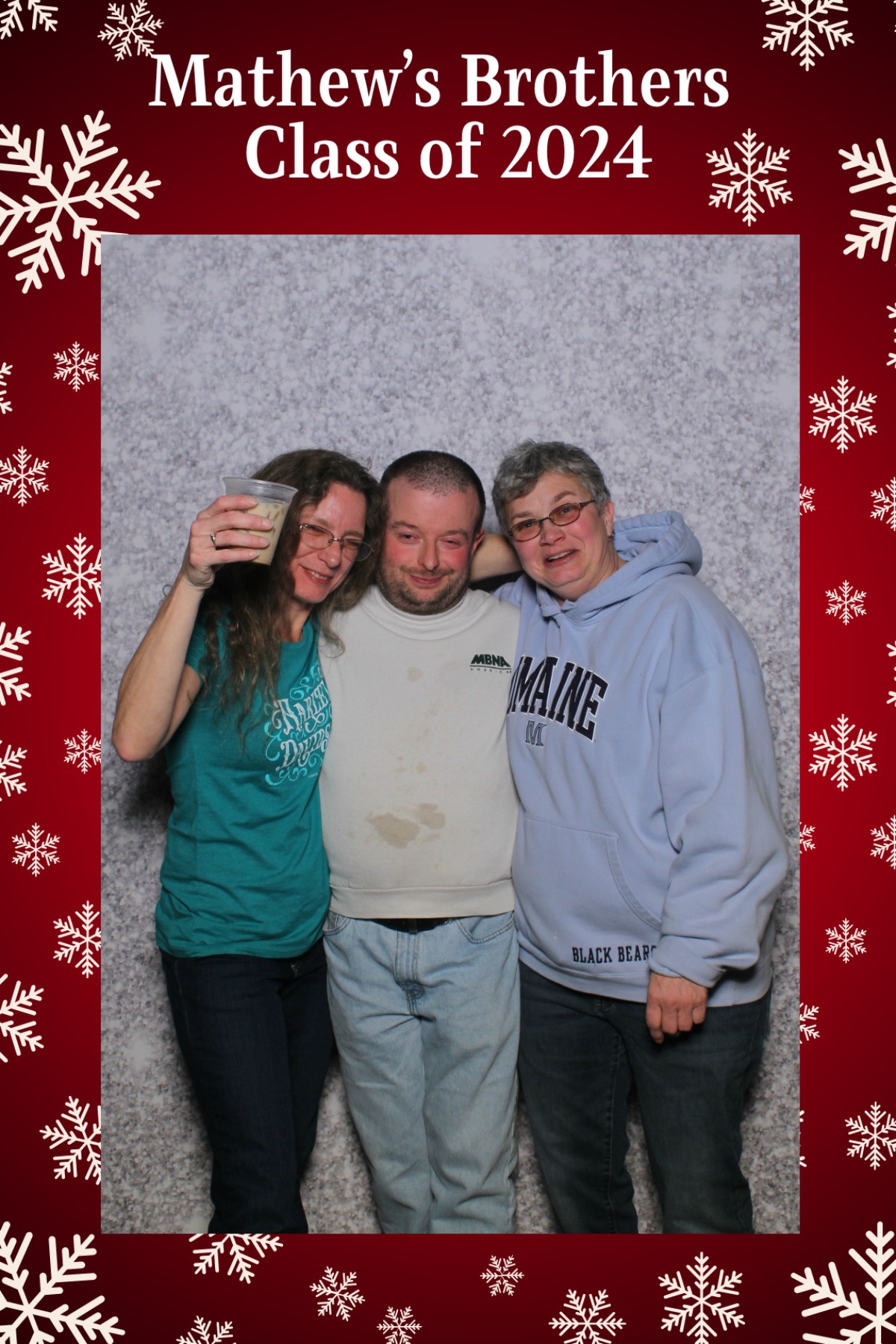 Mathew's Brothers Holiday Party | View more photos from the event at gallery.mainemagicmirror.com/u/MaineMagicMirror/Mathews-Brothers-Holiday-Party