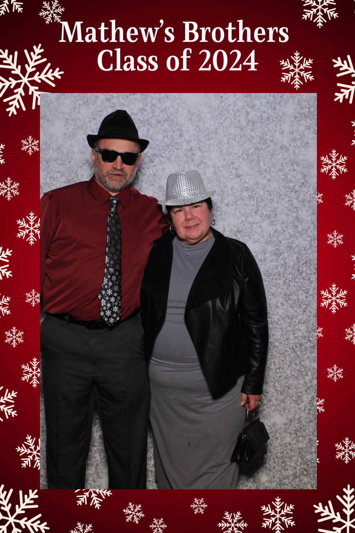 Mathew's Brothers Holiday Party | View more photos from the event at gallery.mainemagicmirror.com/u/MaineMagicMirror/Mathews-Brothers-Holiday-Party