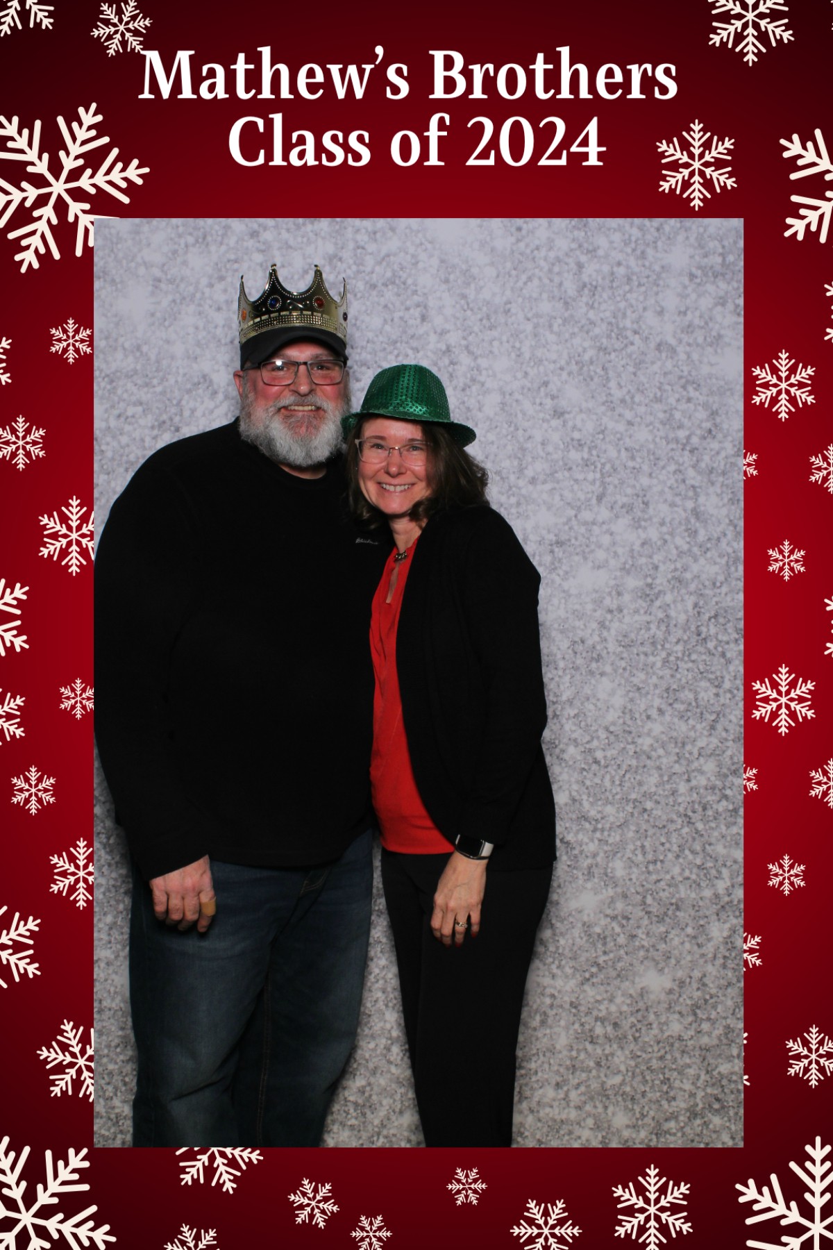 Mathew's Brothers Holiday Party | View more photos from the event at gallery.mainemagicmirror.com/u/MaineMagicMirror/Mathews-Brothers-Holiday-Party