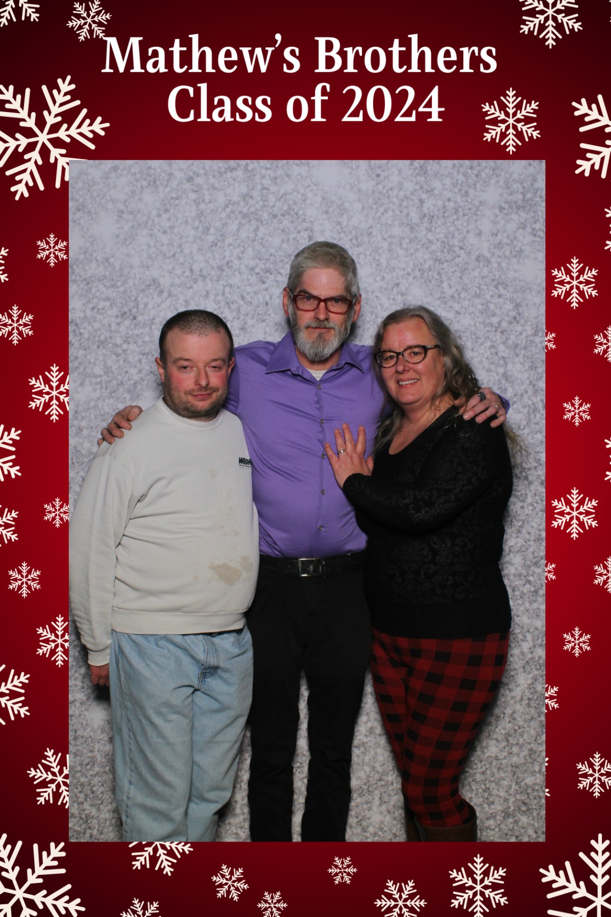 Mathew's Brothers Holiday Party | View more photos from the event at gallery.mainemagicmirror.com/u/MaineMagicMirror/Mathews-Brothers-Holiday-Party